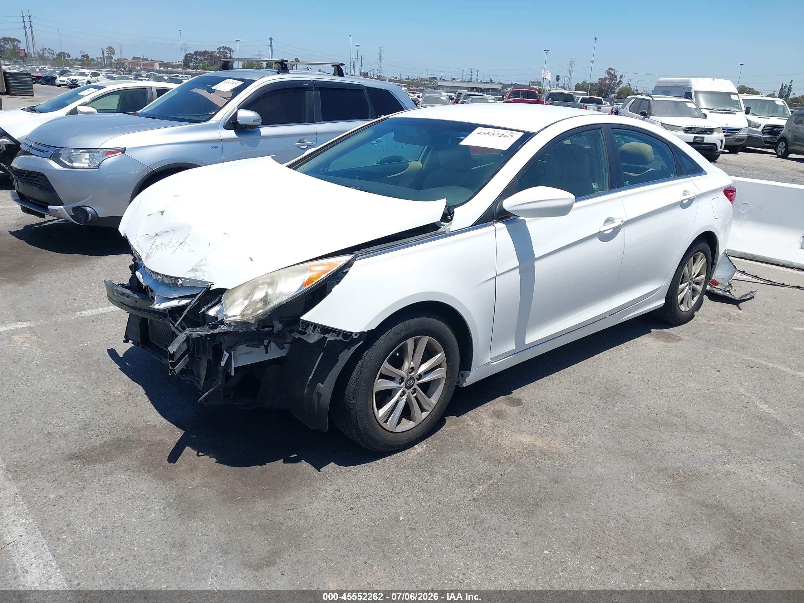 2012 Hyundai Sonata Gls Белый vin: 5NPEB4AC2CH459070