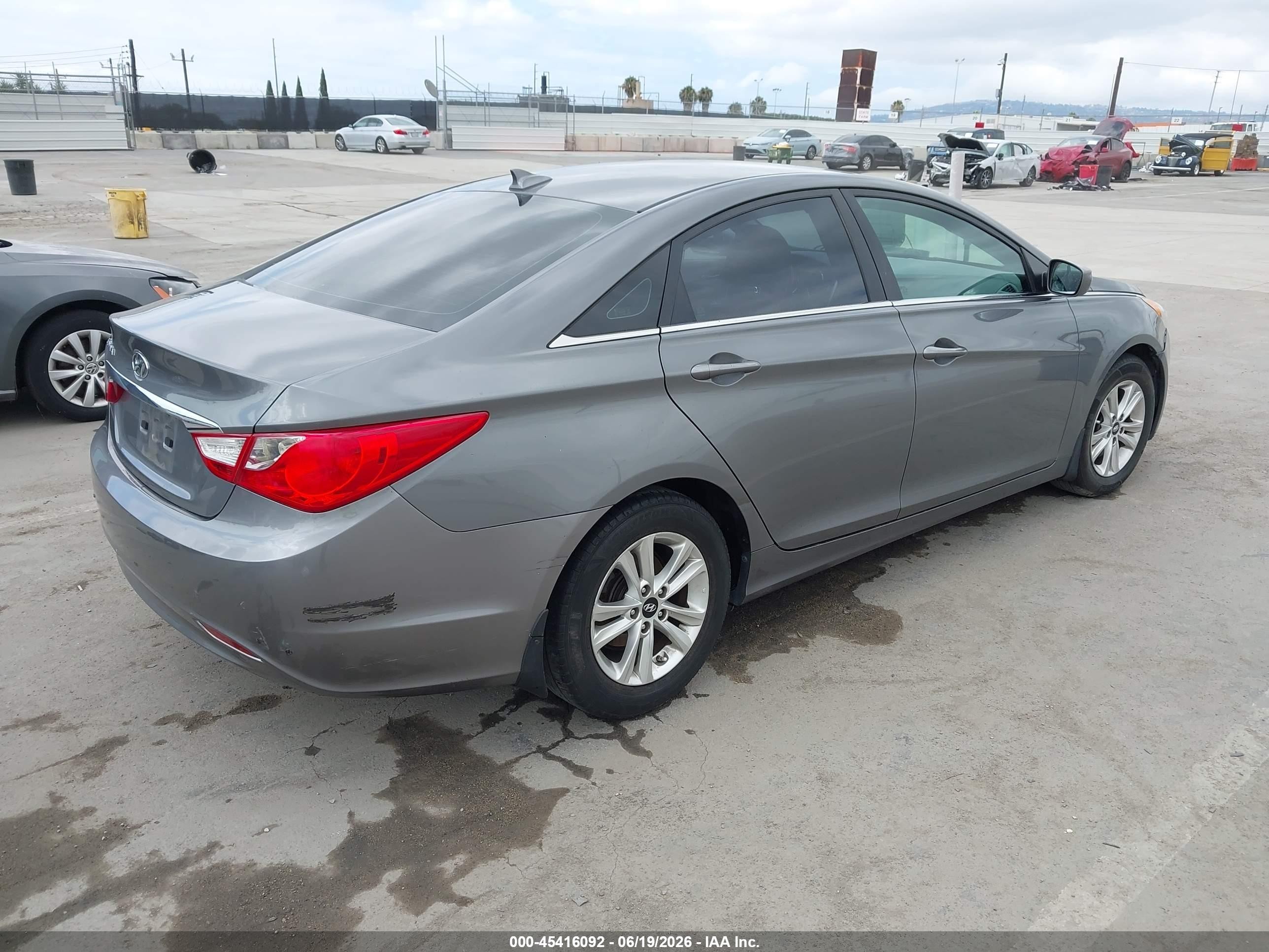 2012 Hyundai Sonata Gls Серый vin: 5NPEB4AC2CH470862