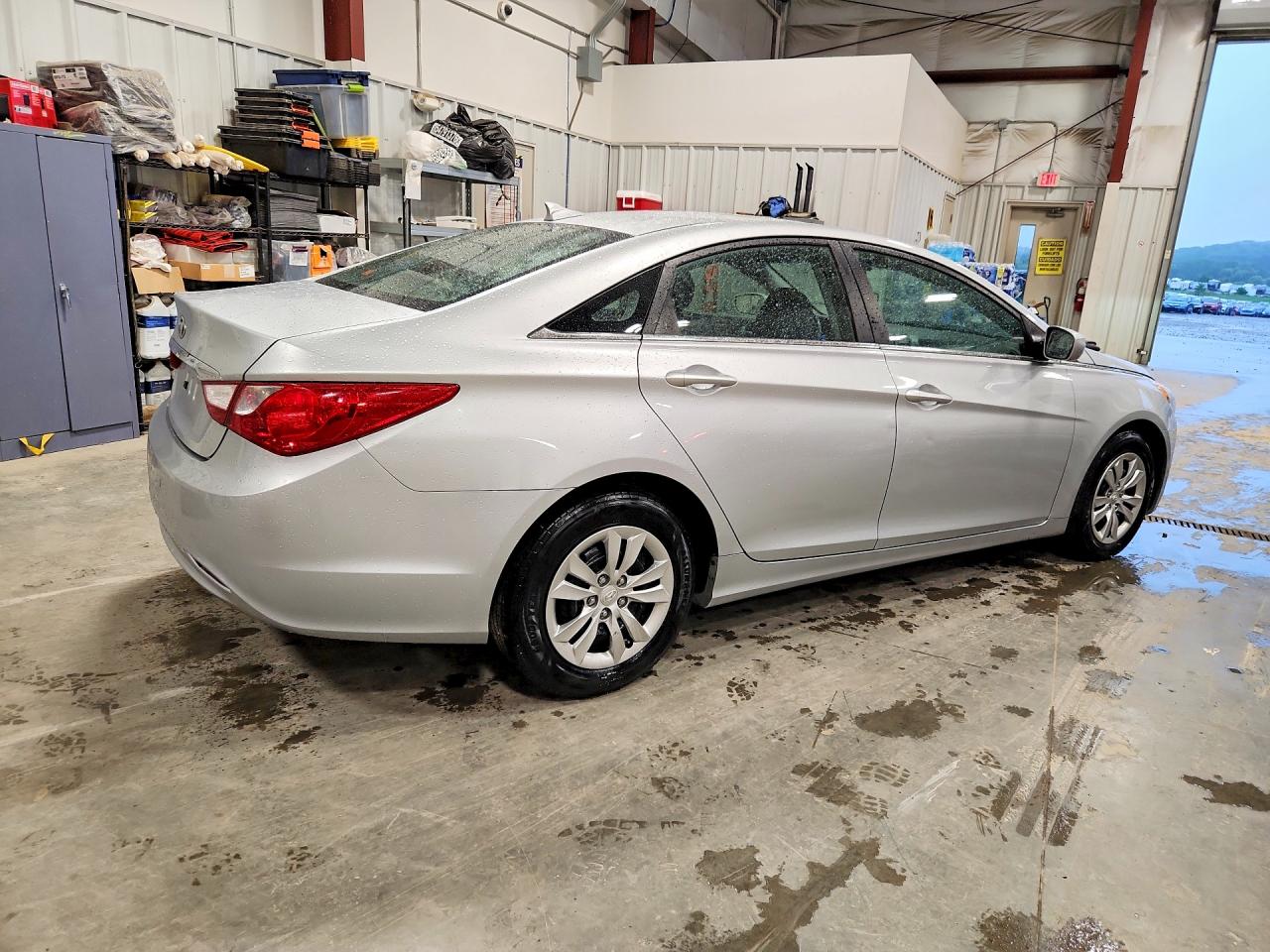 2012 Hyundai Sonata Gls Silver vin: 5NPEB4AC2CH489220