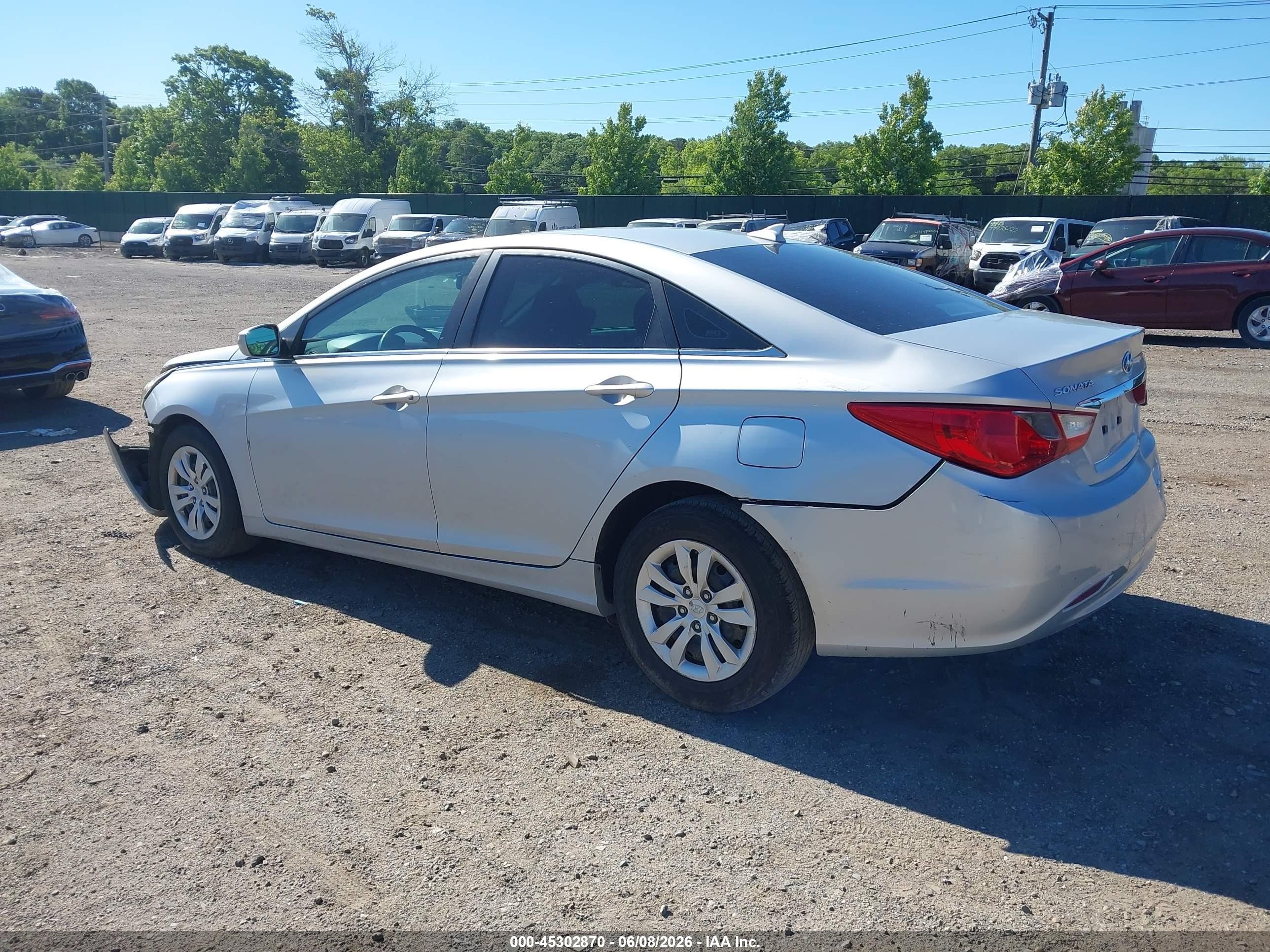 2013 Hyundai Sonata Gls Серебряный vin: 5NPEB4AC2DH505630