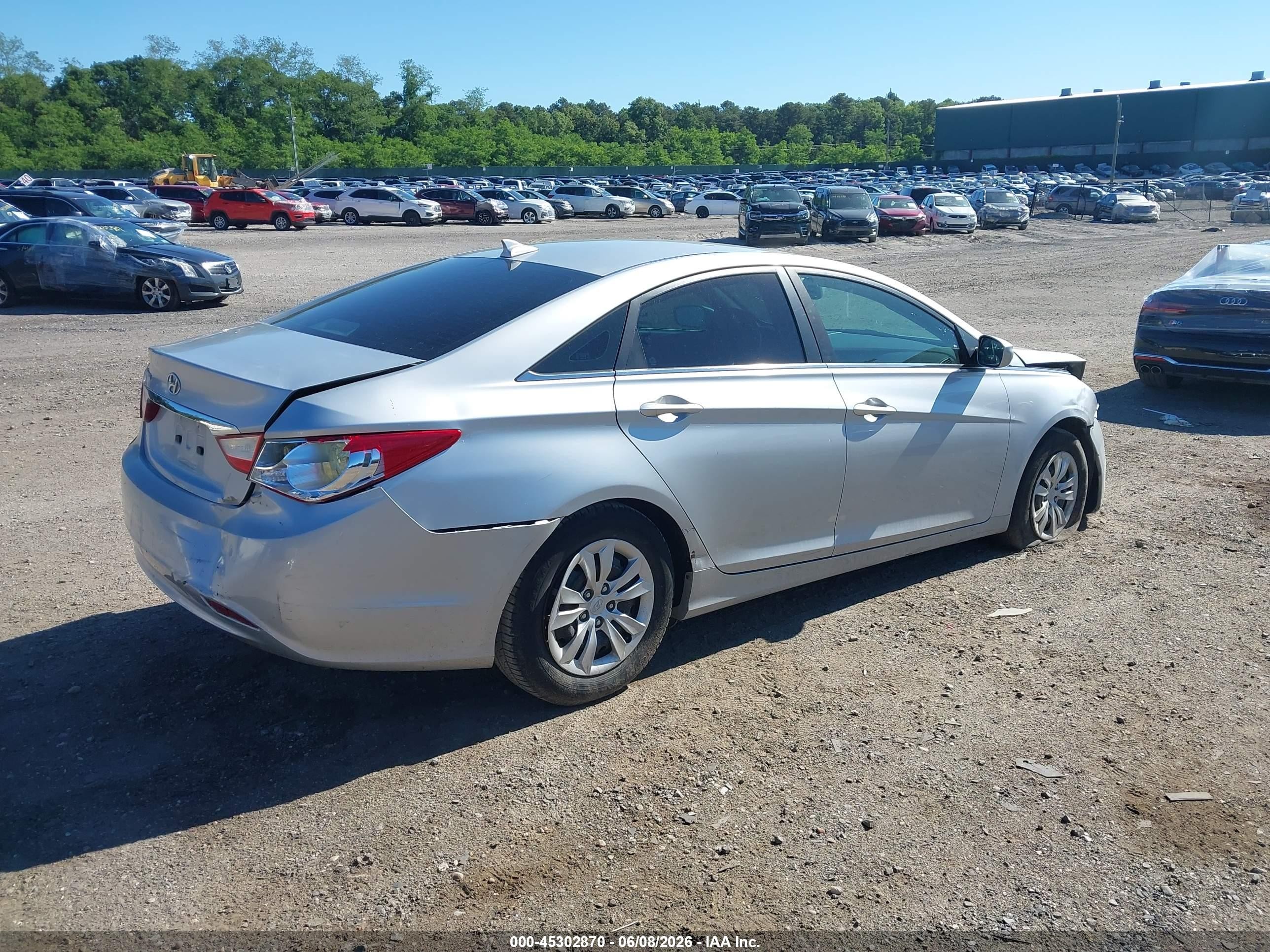 2013 Hyundai Sonata Gls Серебряный vin: 5NPEB4AC2DH505630