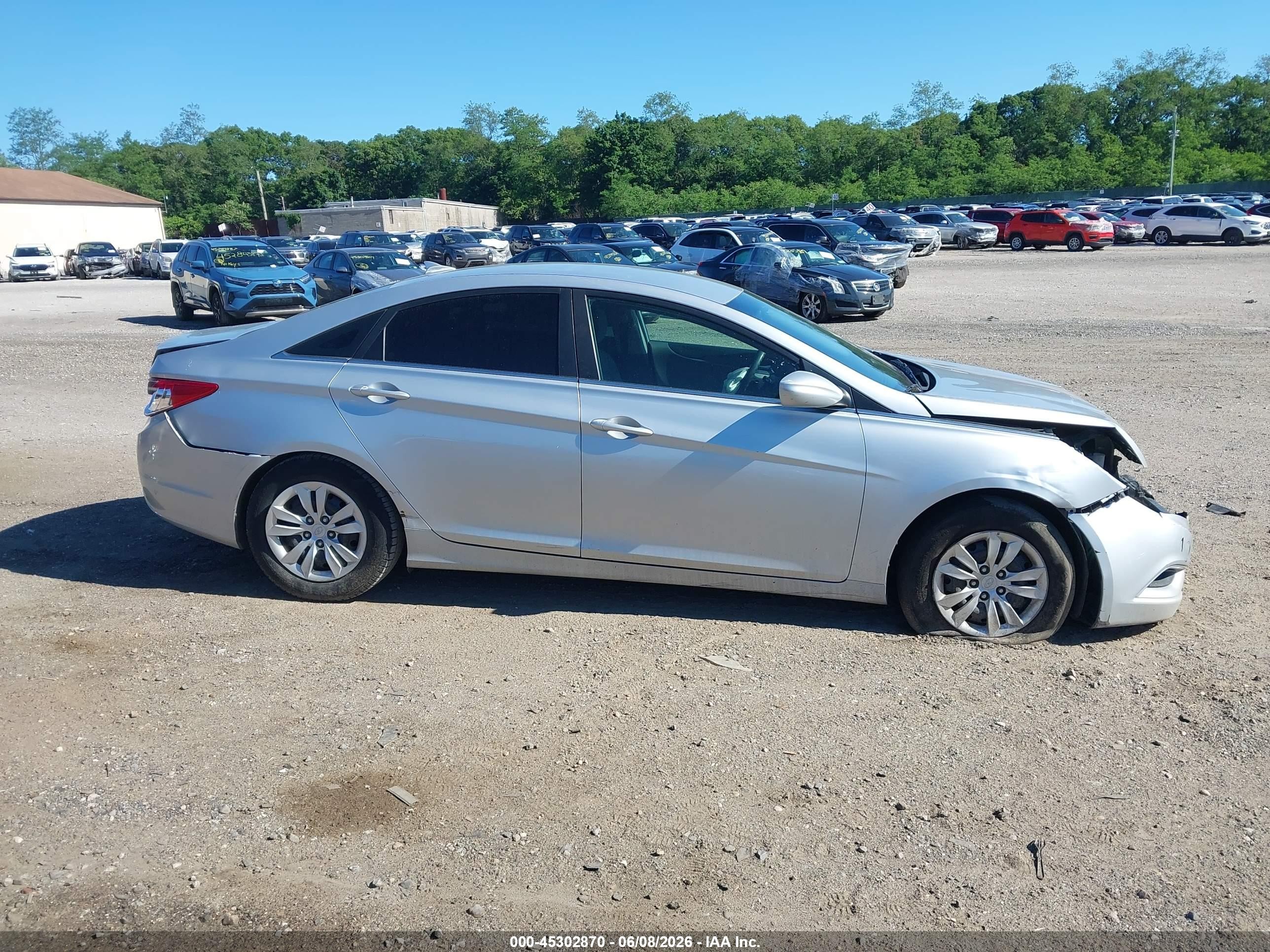 2013 Hyundai Sonata Gls Серебряный vin: 5NPEB4AC2DH505630