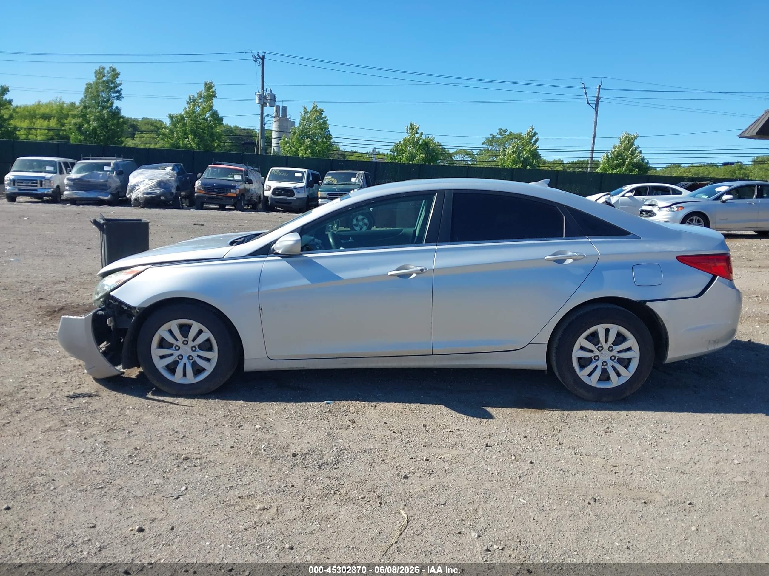 2013 Hyundai Sonata Gls Серебряный vin: 5NPEB4AC2DH505630