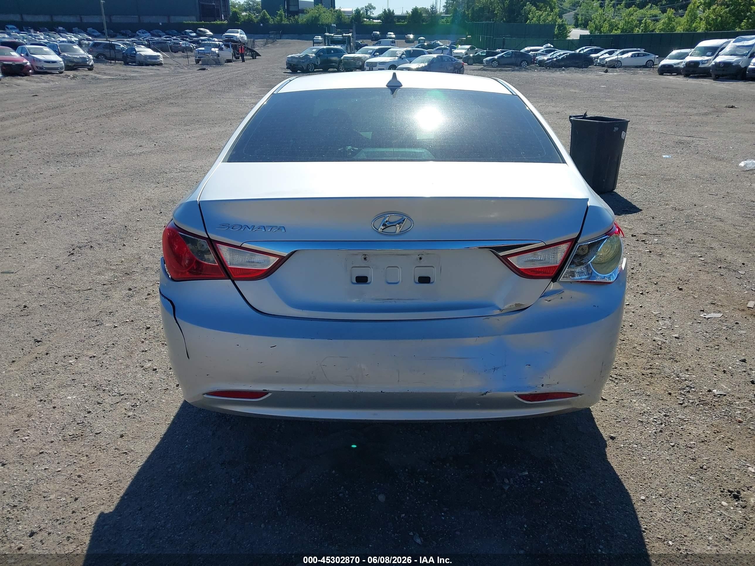 2013 Hyundai Sonata Gls Серебряный vin: 5NPEB4AC2DH505630