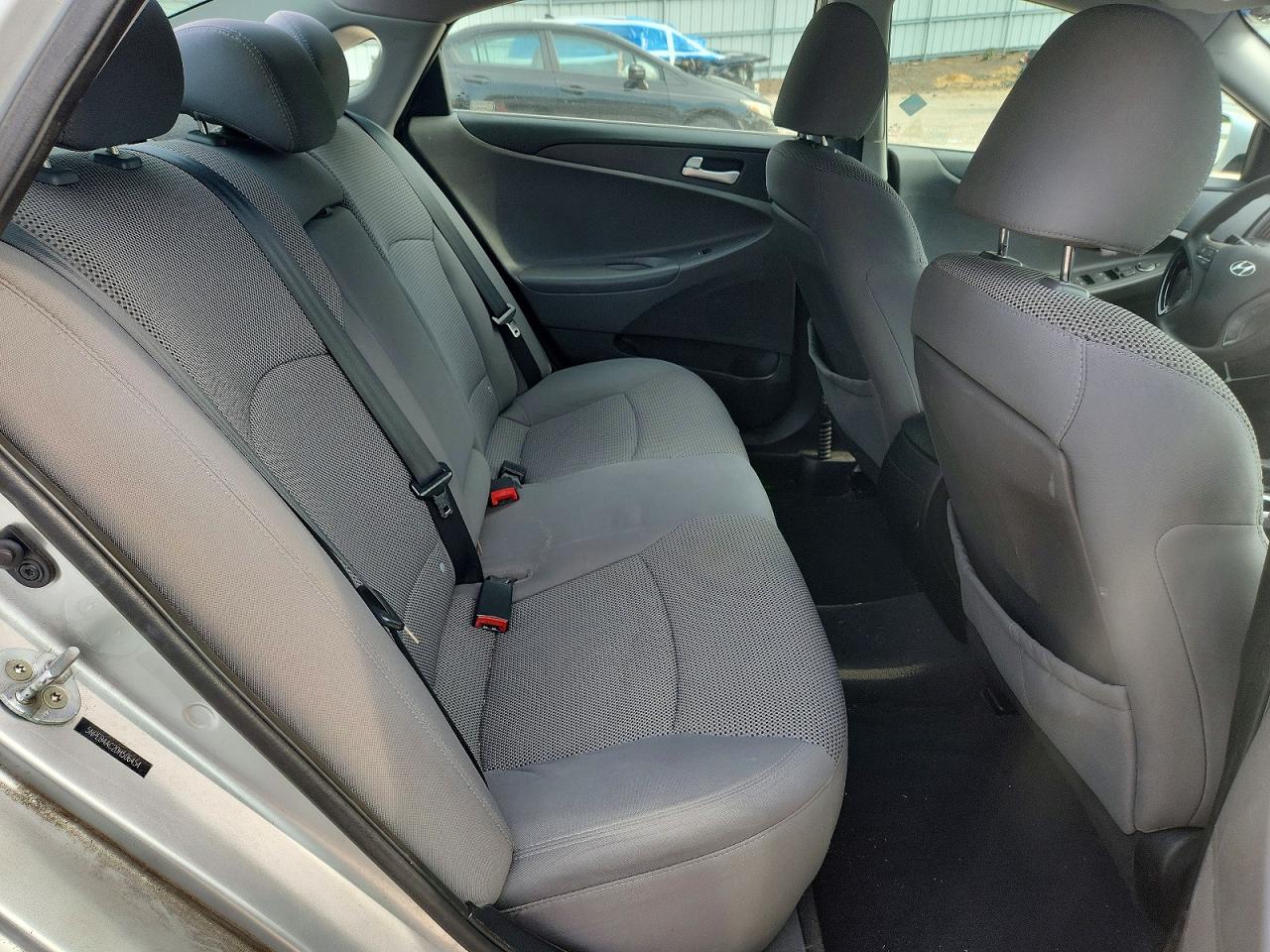 2013 Hyundai Sonata Gls Silver vin: 5NPEB4AC2DH506454