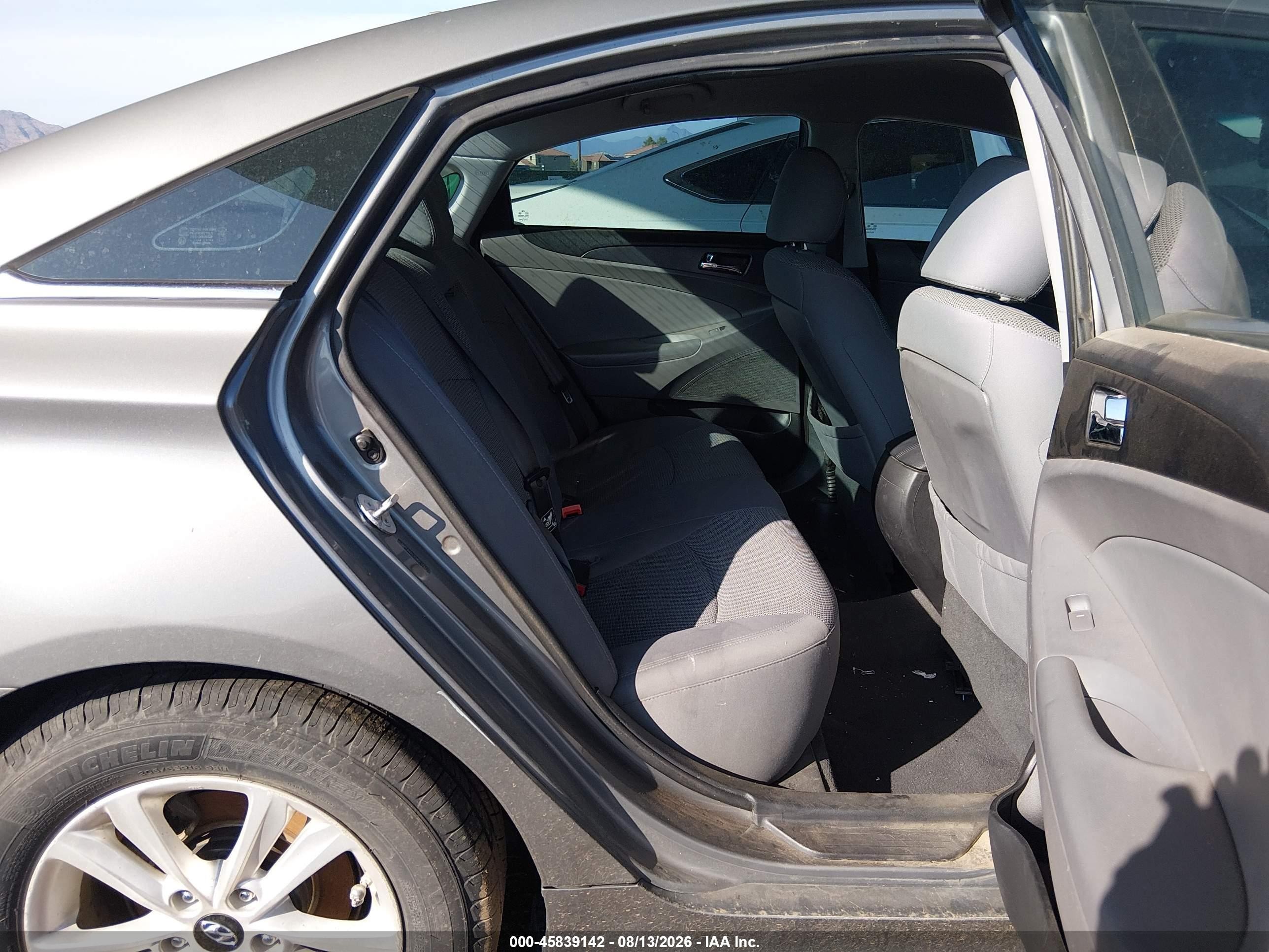 2013 Hyundai Sonata Gls Серый vin: 5NPEB4AC2DH507233