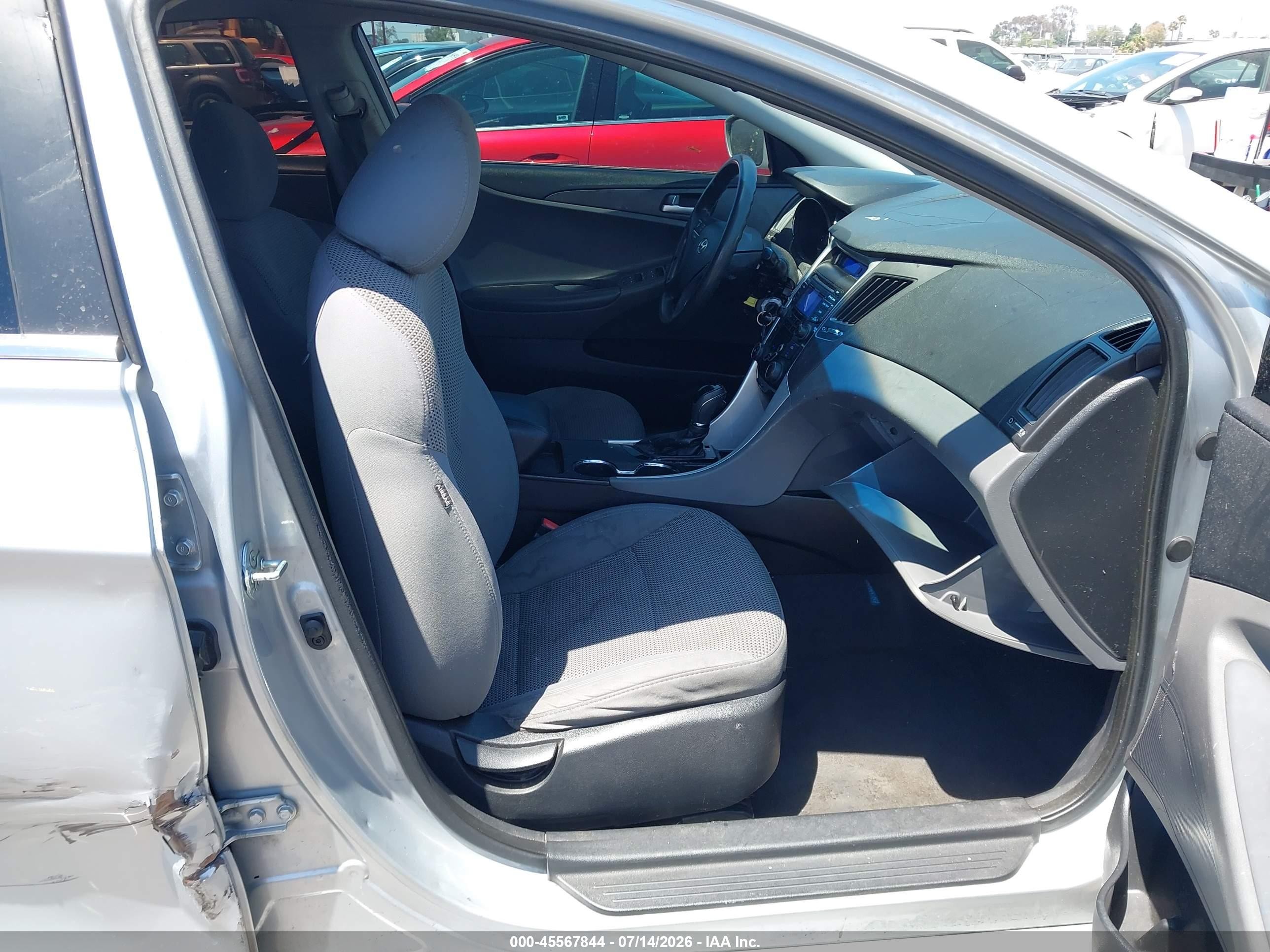 2013 Hyundai Sonata Gls Silver vin: 5NPEB4AC2DH546467