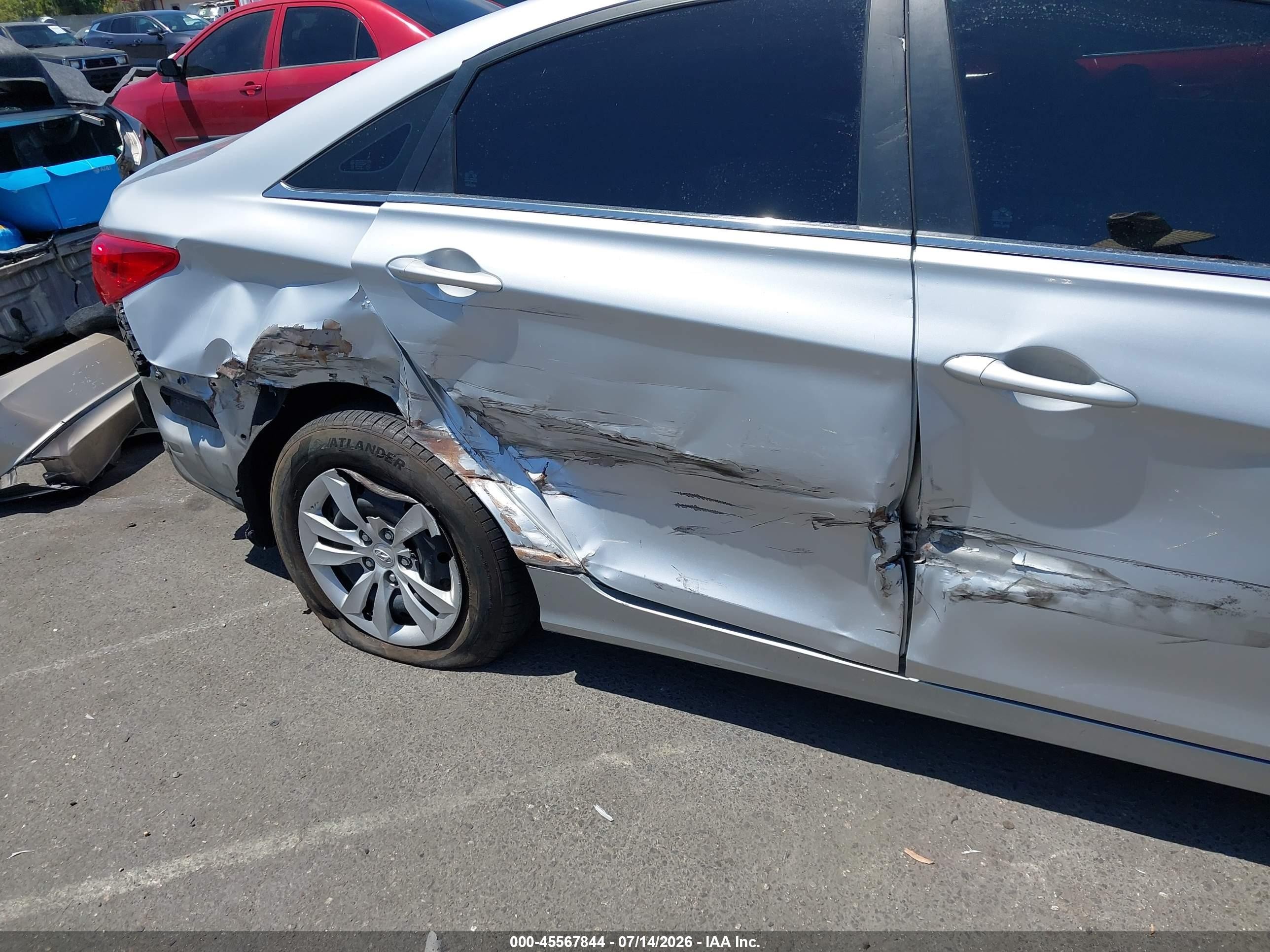 2013 Hyundai Sonata Gls Silver vin: 5NPEB4AC2DH546467