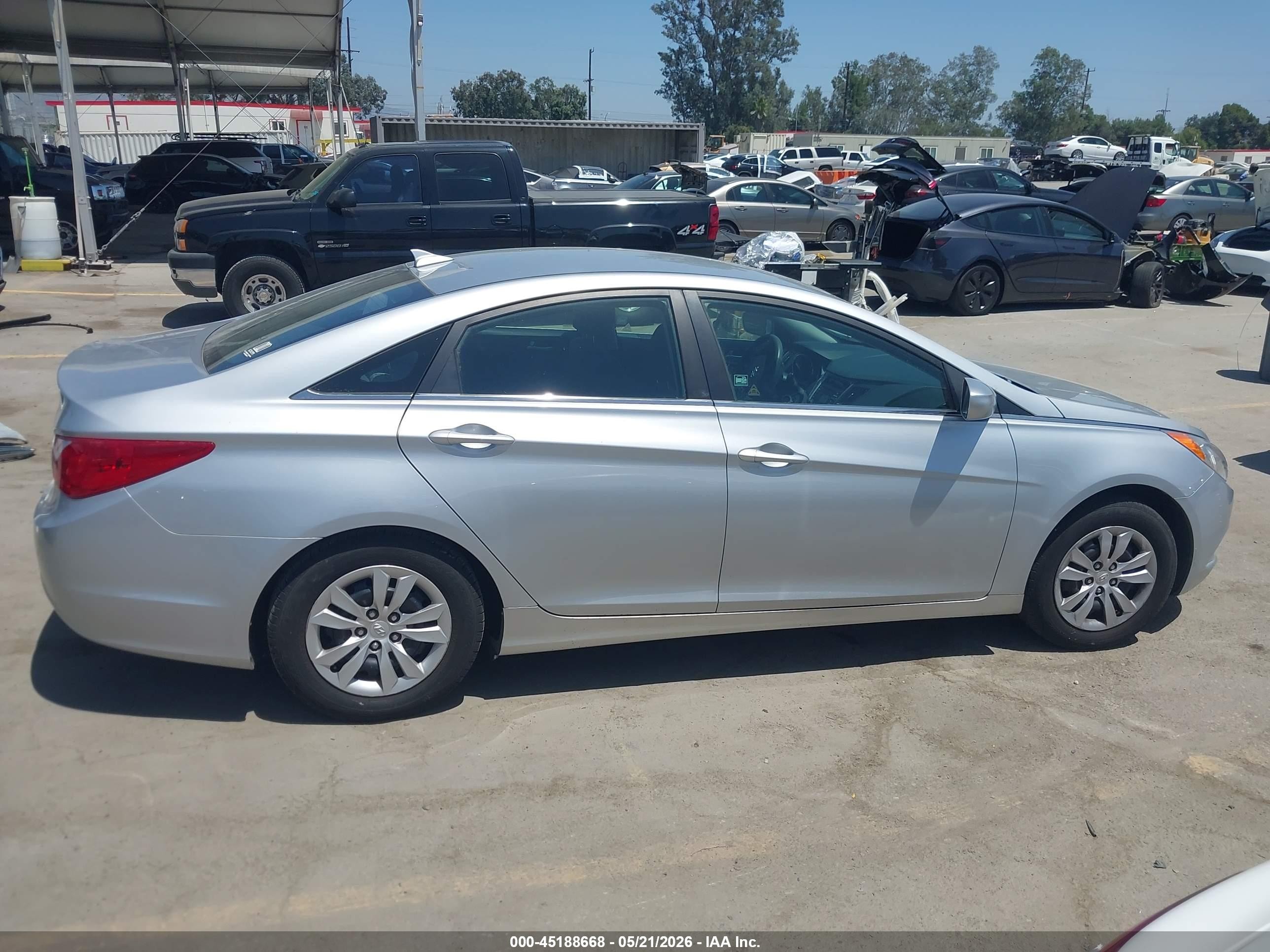 2013 Hyundai Sonata Gls Silver vin: 5NPEB4AC2DH563799