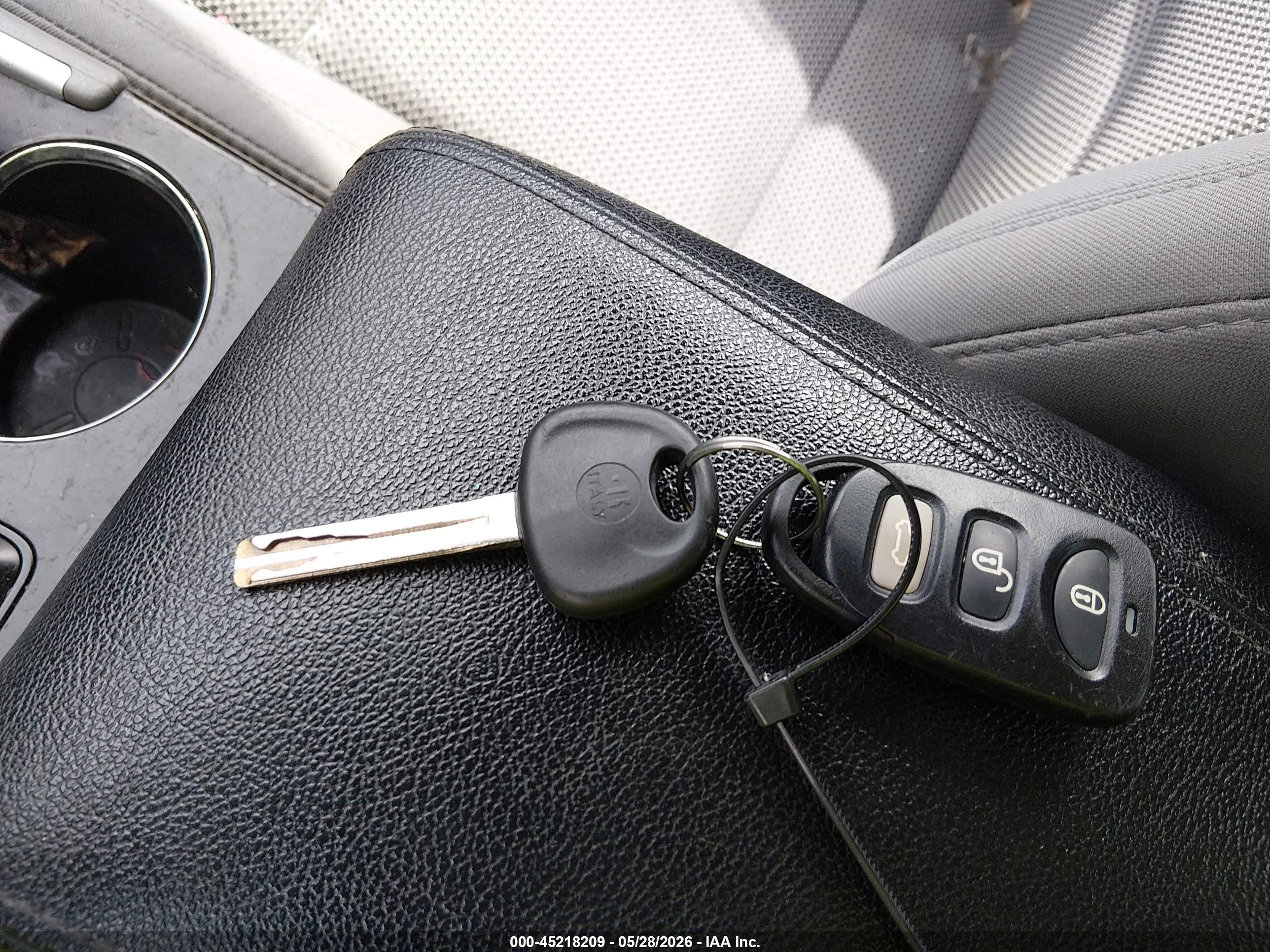 2013 Hyundai Sonata Gls Silver vin: 5NPEB4AC2DH566394