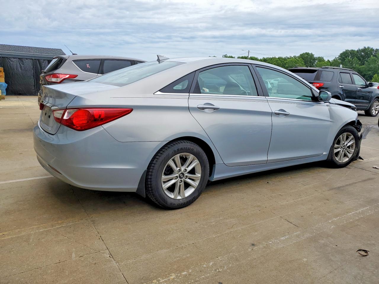 2013 Hyundai Sonata Gls Бирюзовый vin: 5NPEB4AC2DH587164