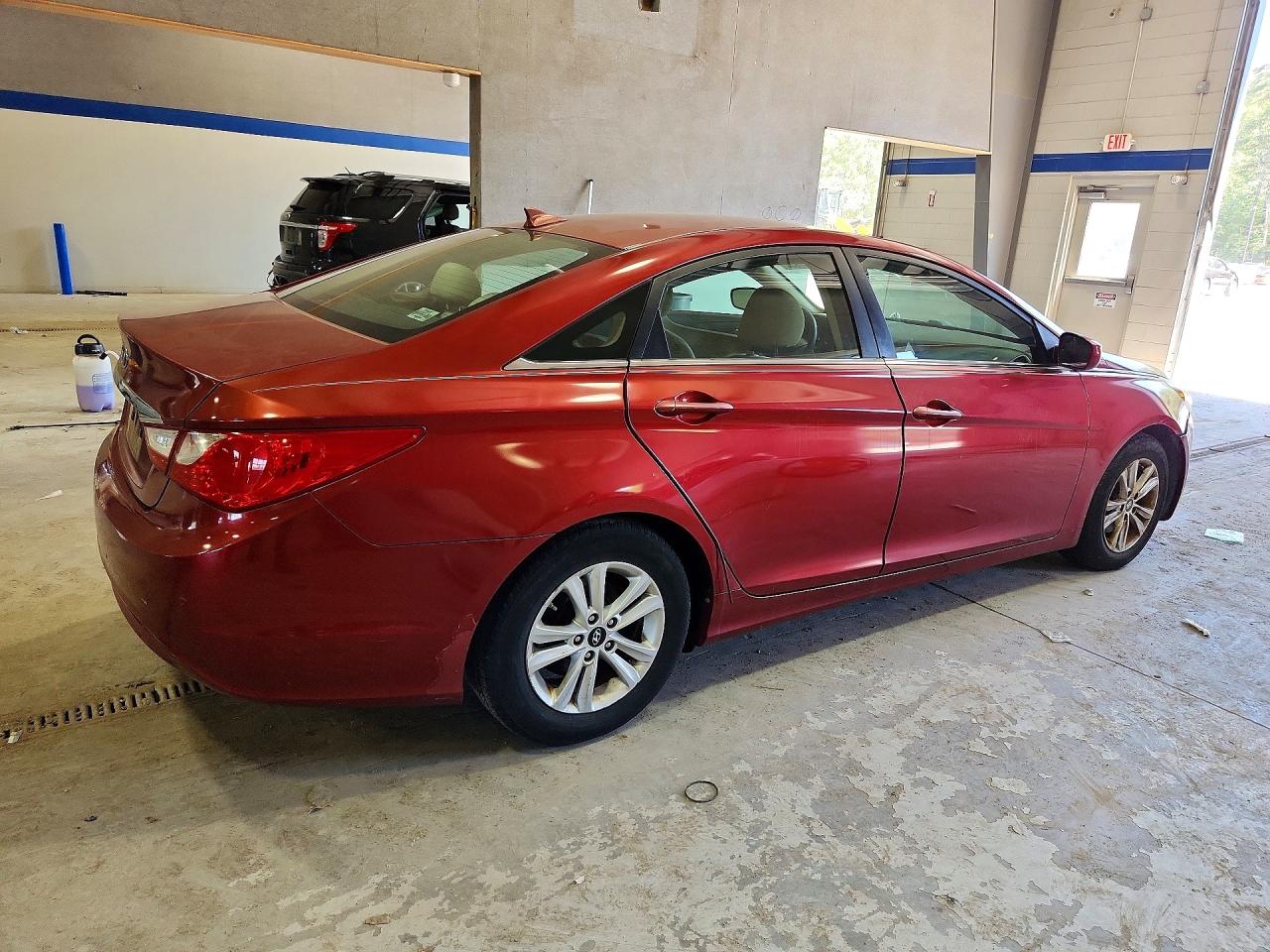 2013 Hyundai Sonata Gls Красный vin: 5NPEB4AC2DH640929