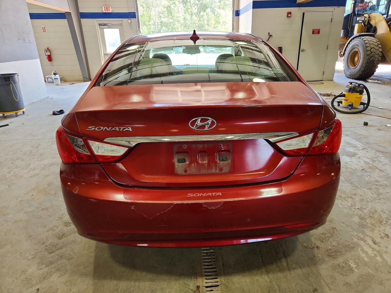 2013 Hyundai Sonata Gls Красный vin: 5NPEB4AC2DH640929