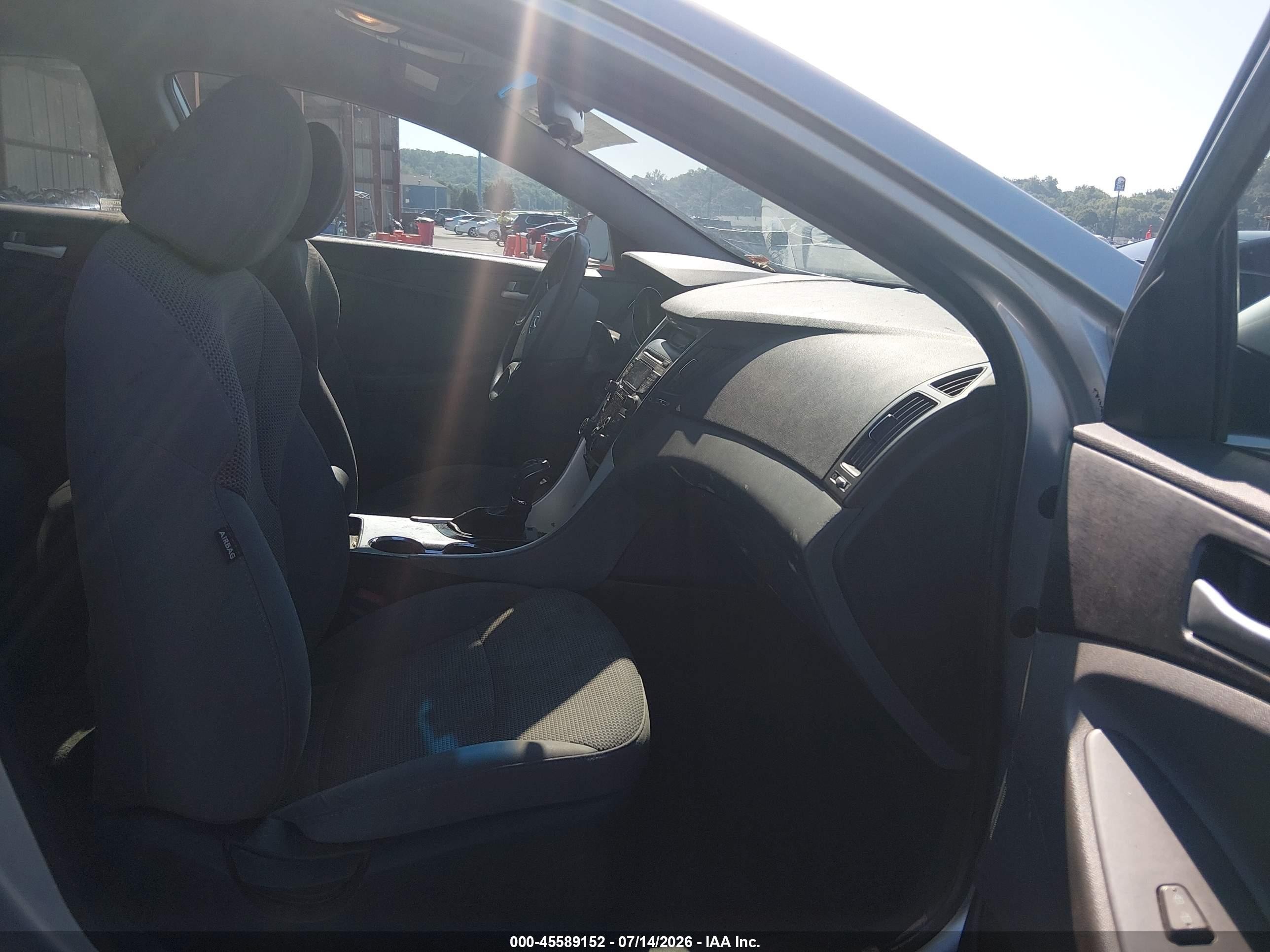 2013 Hyundai Sonata Gls Silver vin: 5NPEB4AC2DH758785
