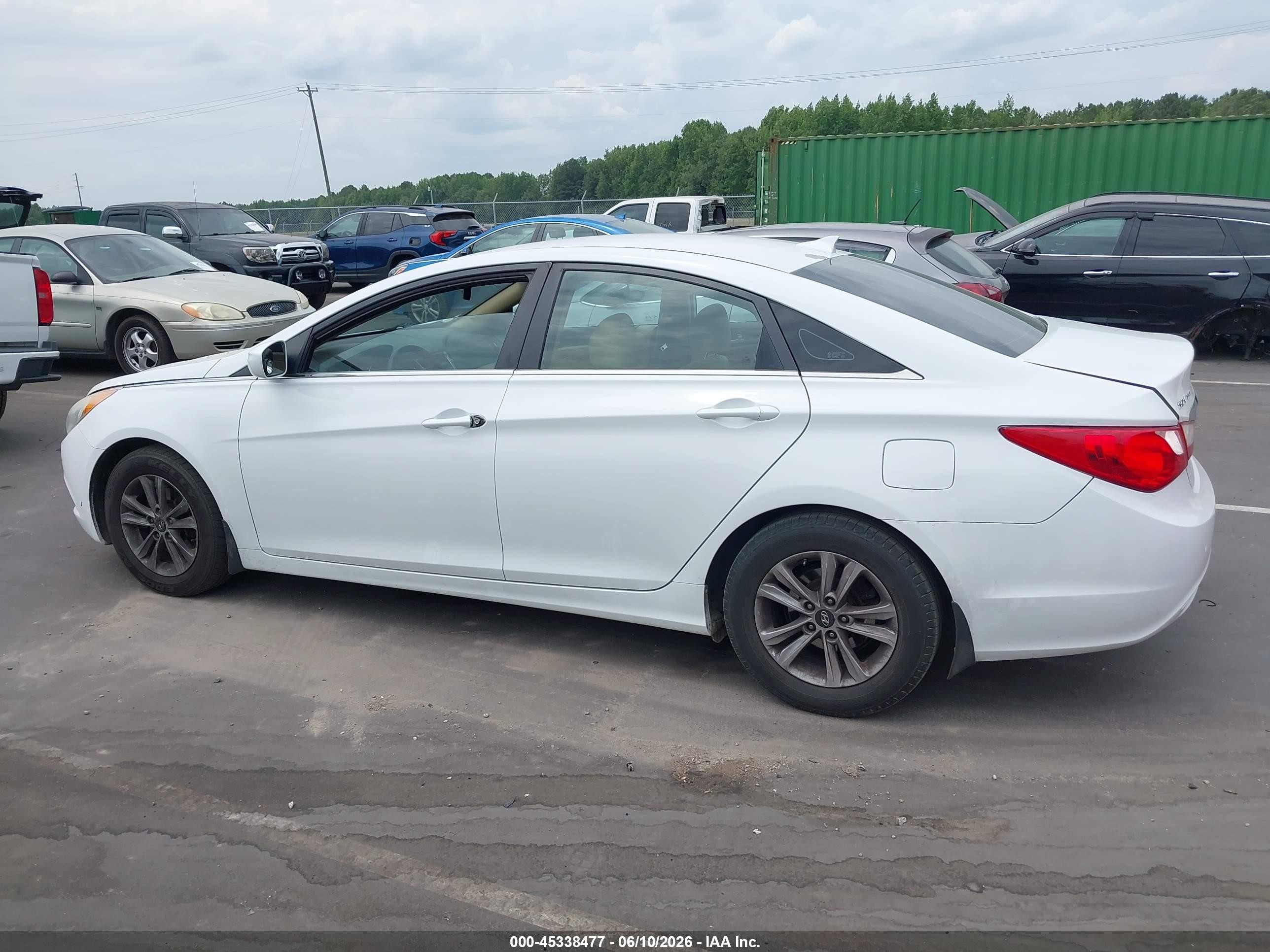 2013 Hyundai Sonata Gls Белый vin: 5NPEB4AC2DH784531