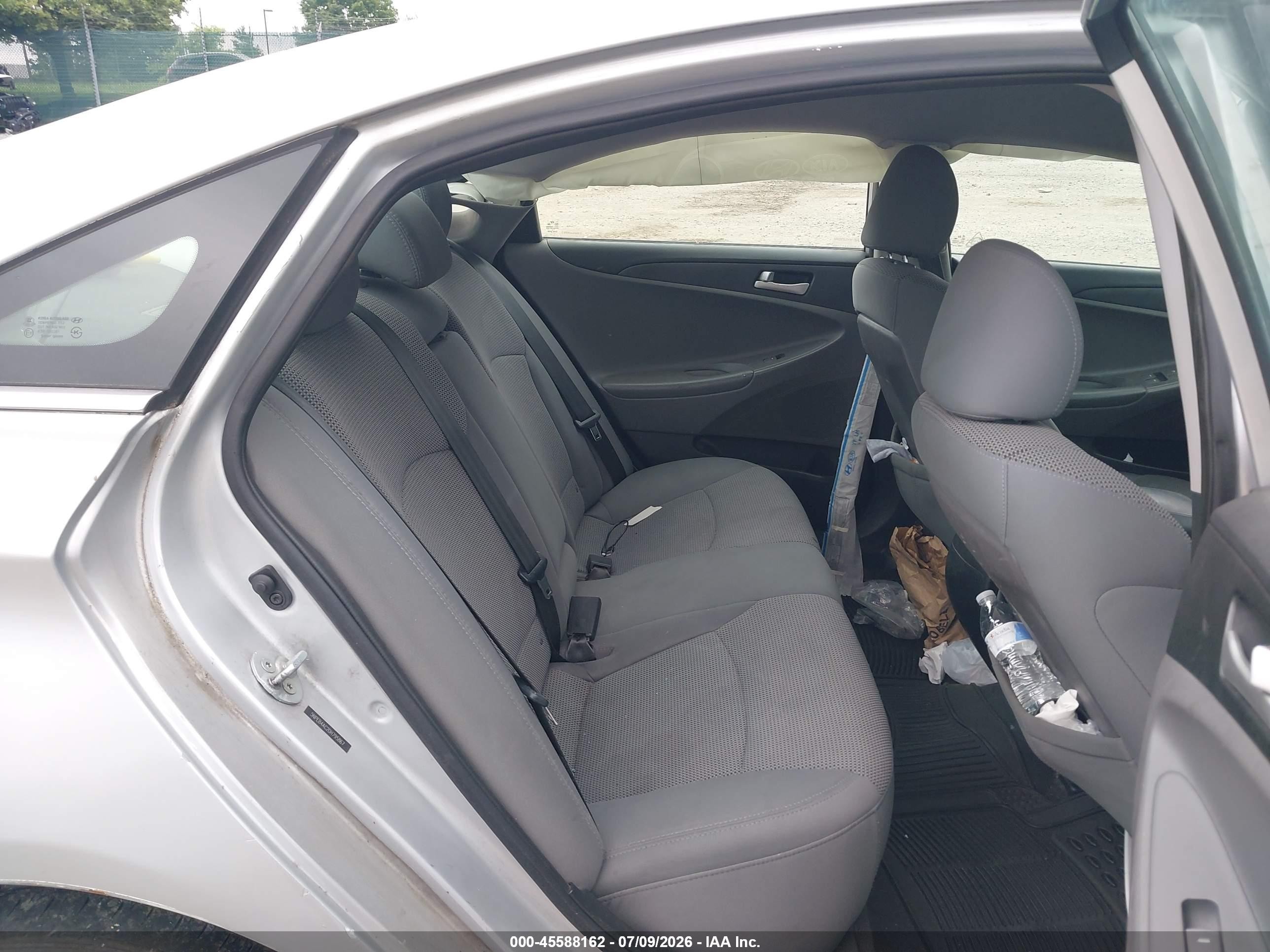 2013 Hyundai Sonata Gls Silver vin: 5NPEB4AC2DH795867