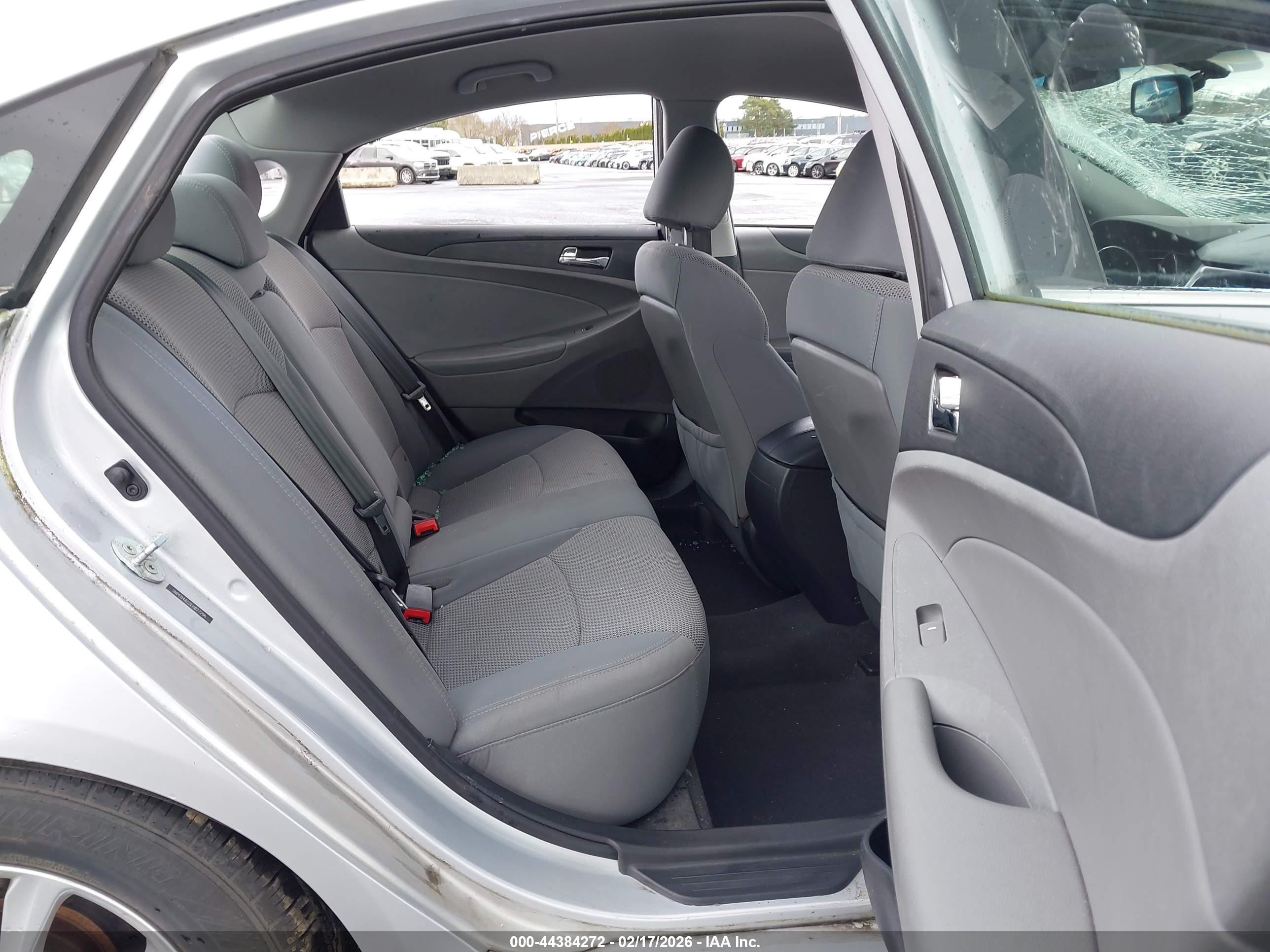 2014 Hyundai Sonata Gls Silver vin: 5NPEB4AC2EH827296