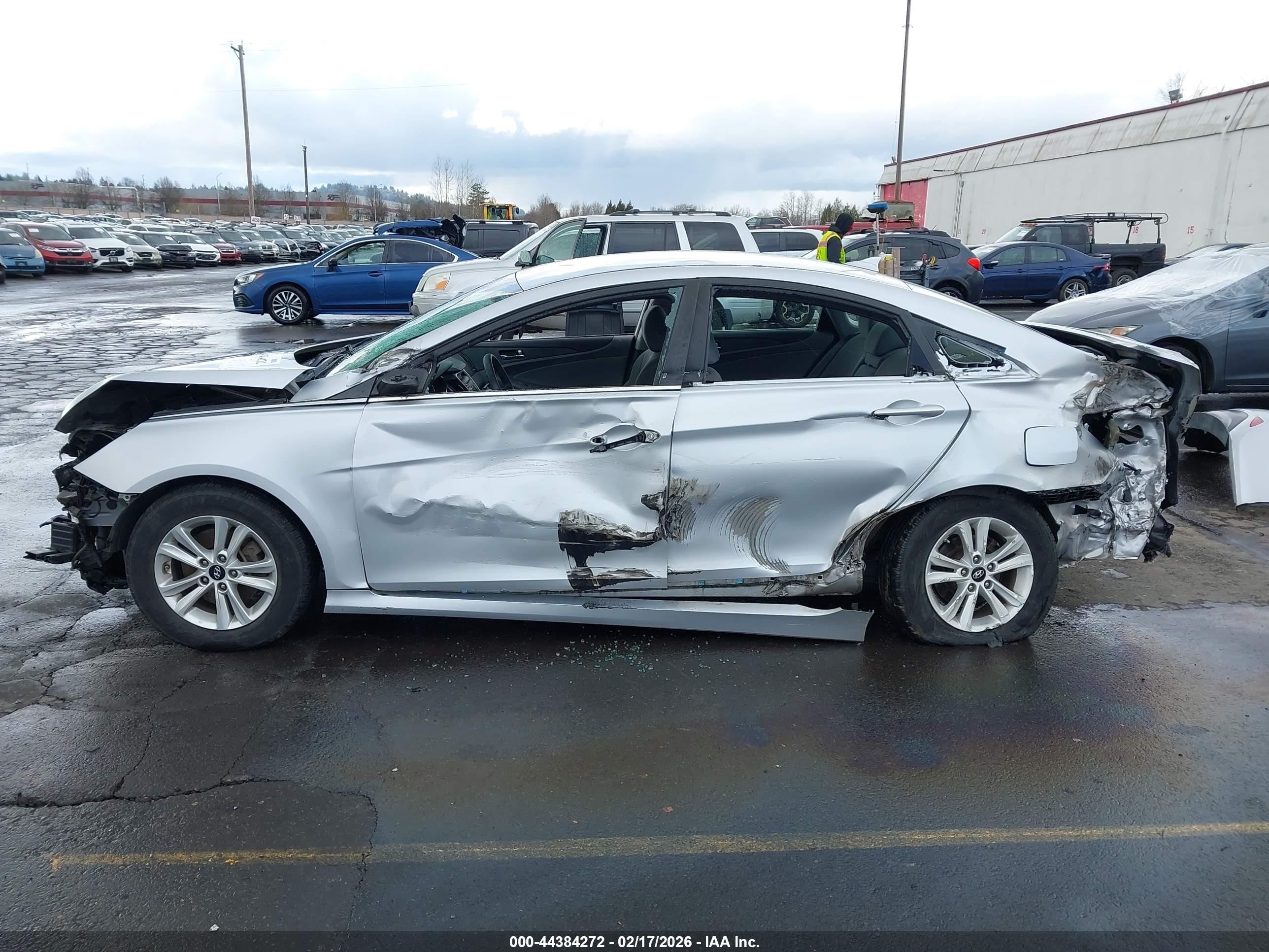 2014 Hyundai Sonata Gls Silver vin: 5NPEB4AC2EH827296
