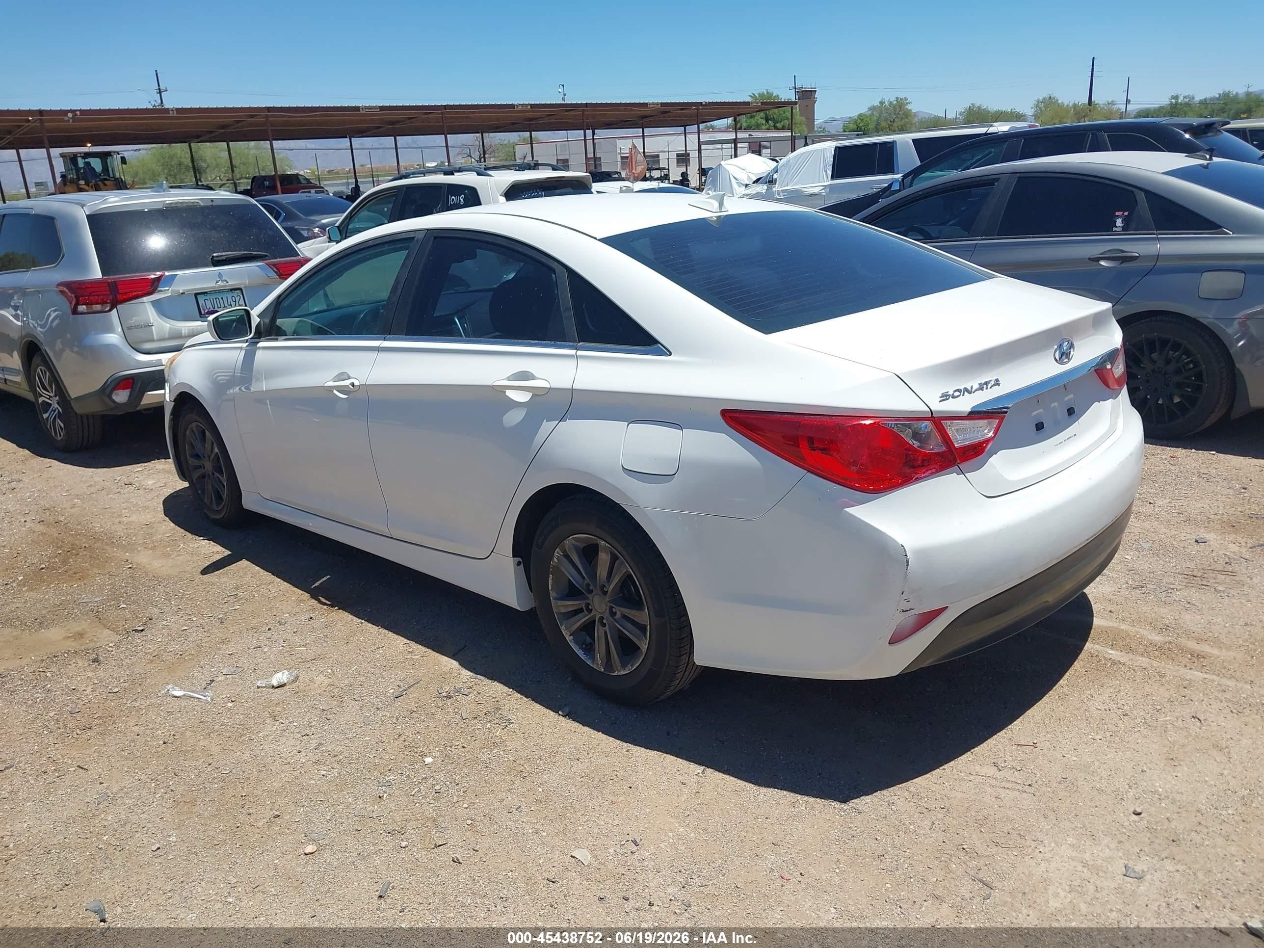 2014 Hyundai Sonata Gls White vin: 5NPEB4AC2EH855227