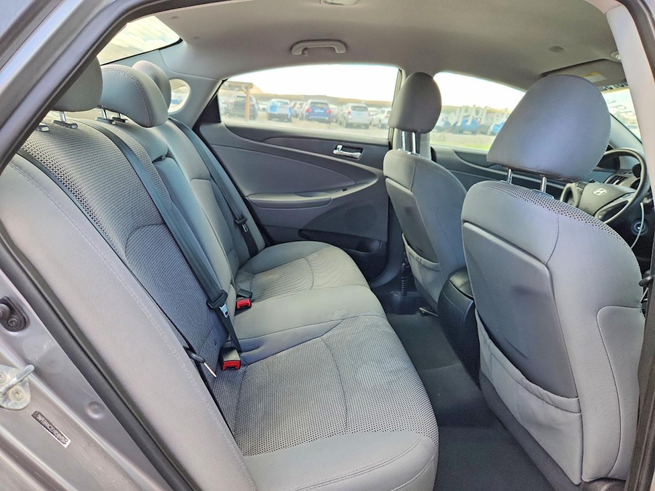 2014 Hyundai Sonata Gls Угольный vin: 5NPEB4AC2EH858175