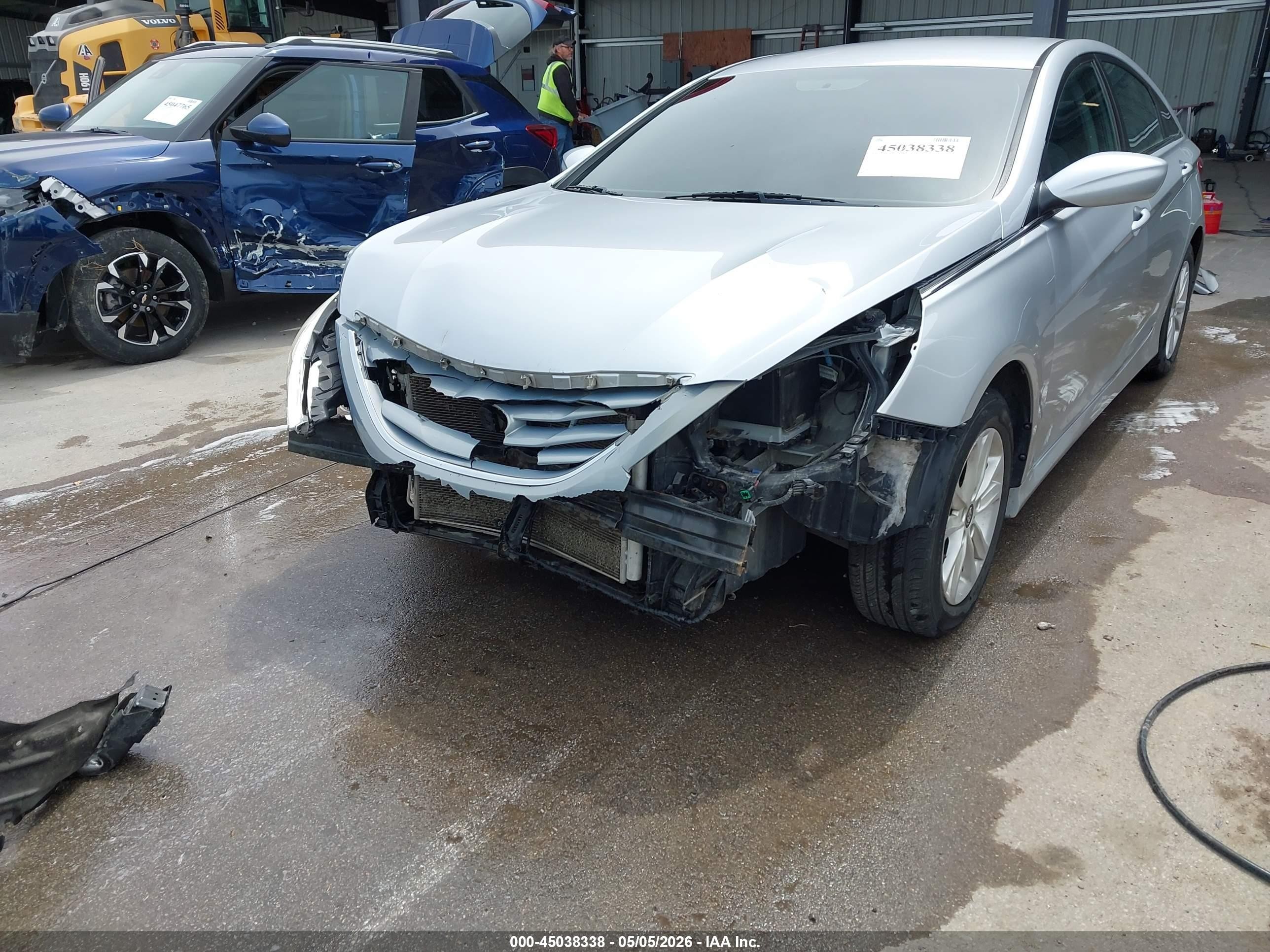 2014 Hyundai Sonata Gls Silver vin: 5NPEB4AC2EH873078