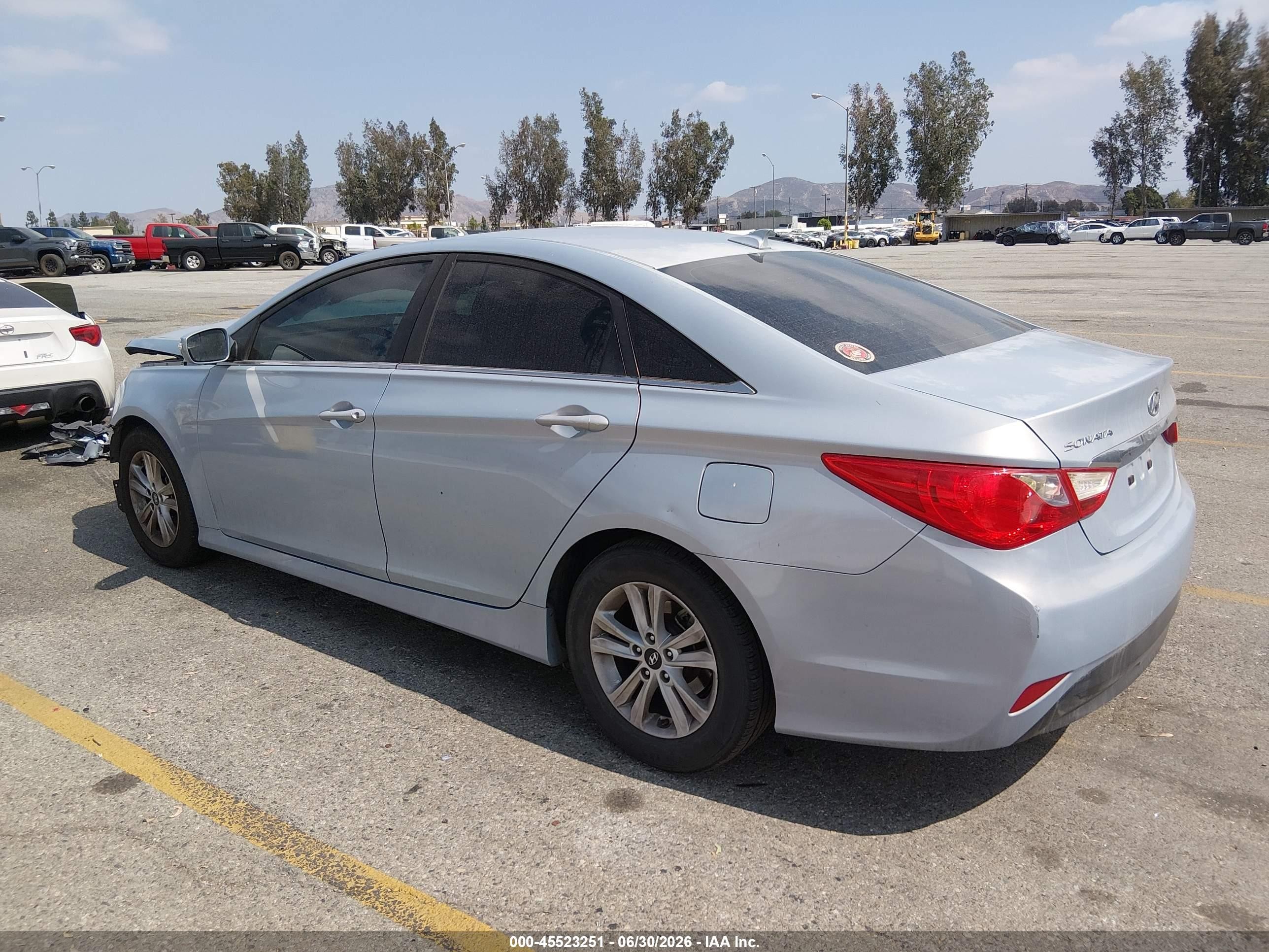 2014 Hyundai Sonata Gls Silver vin: 5NPEB4AC2EH879821
