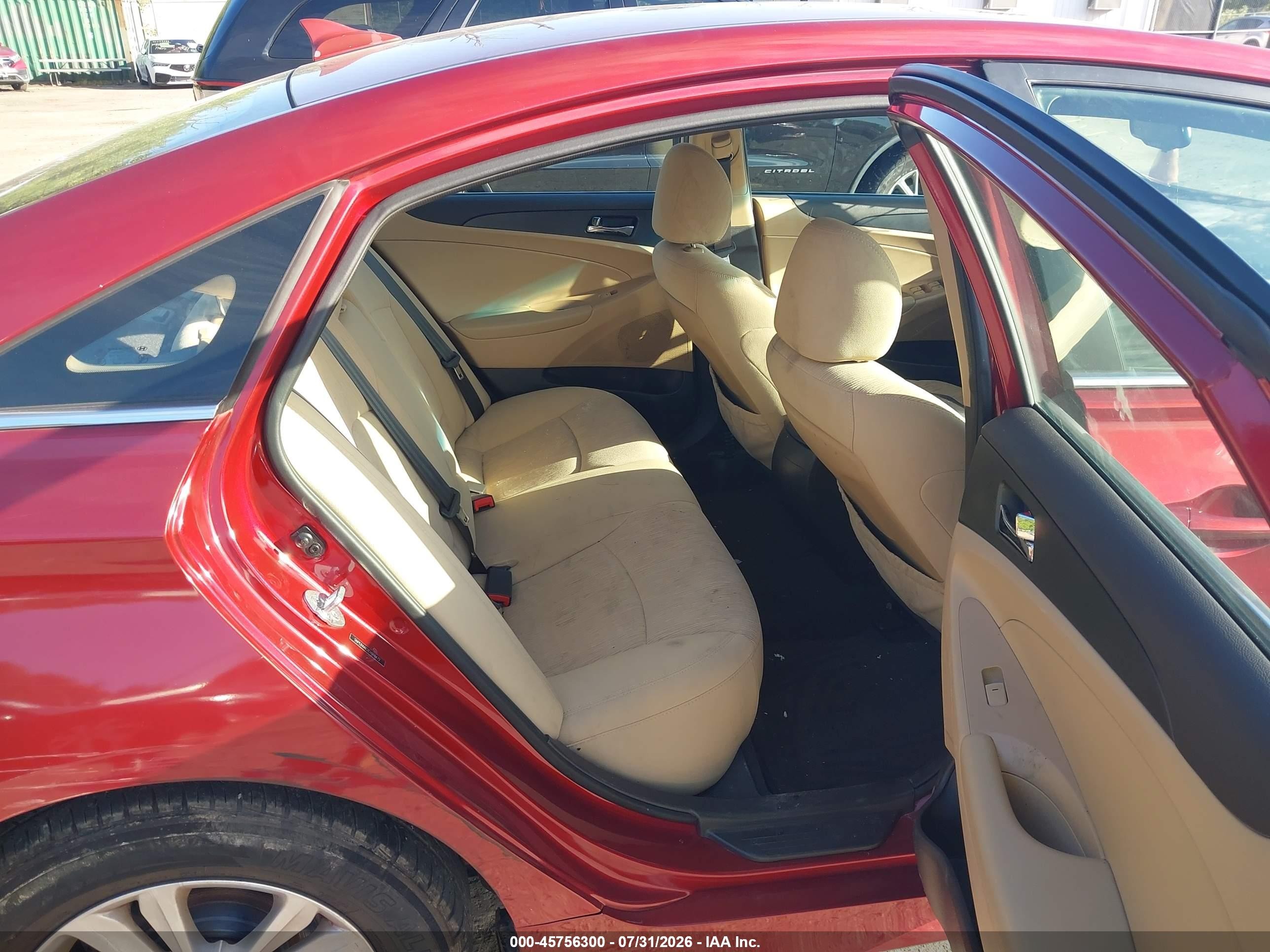 2014 Hyundai Sonata Gls Красный vin: 5NPEB4AC2EH918472