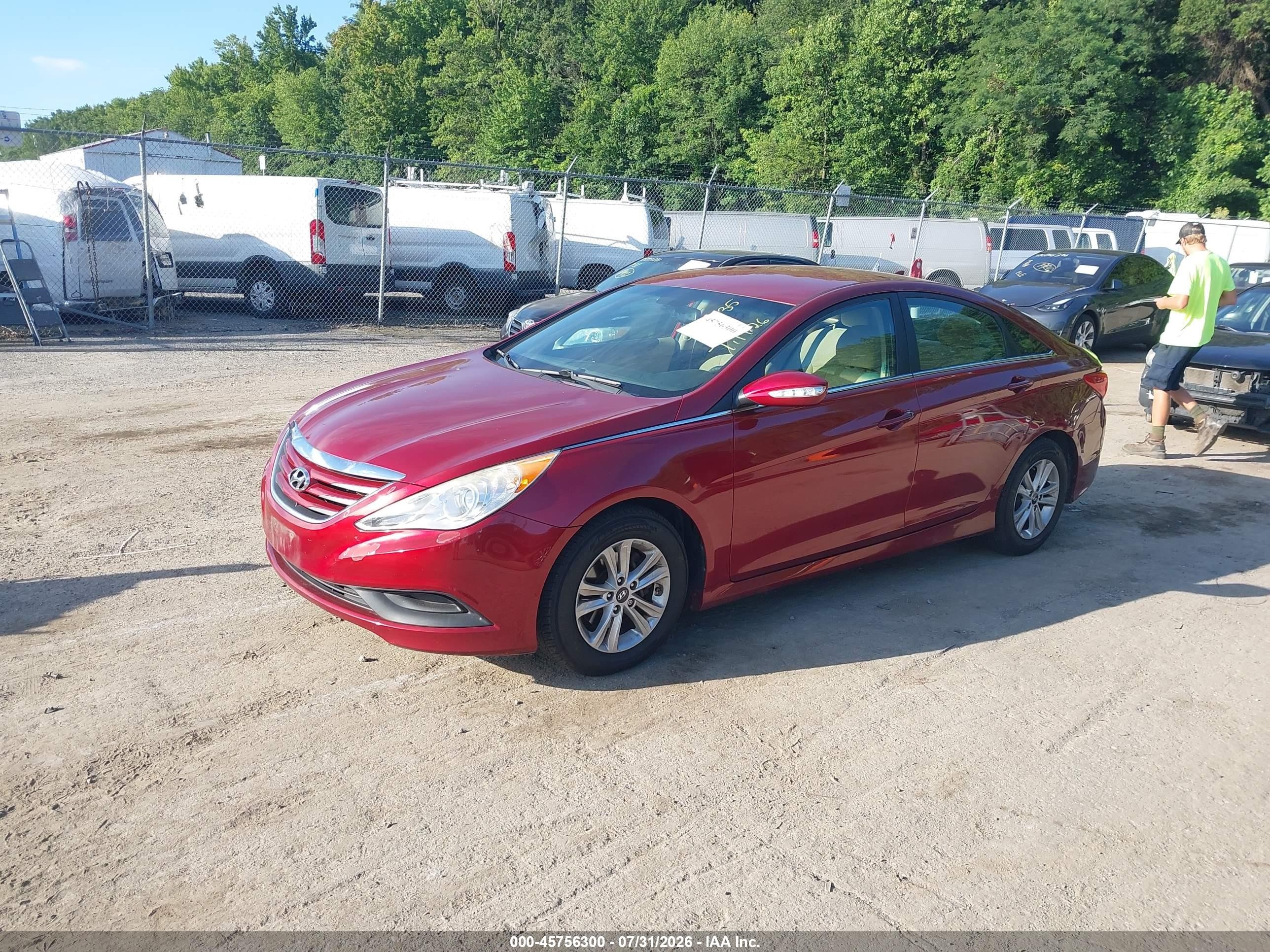 2014 Hyundai Sonata Gls Красный vin: 5NPEB4AC2EH918472