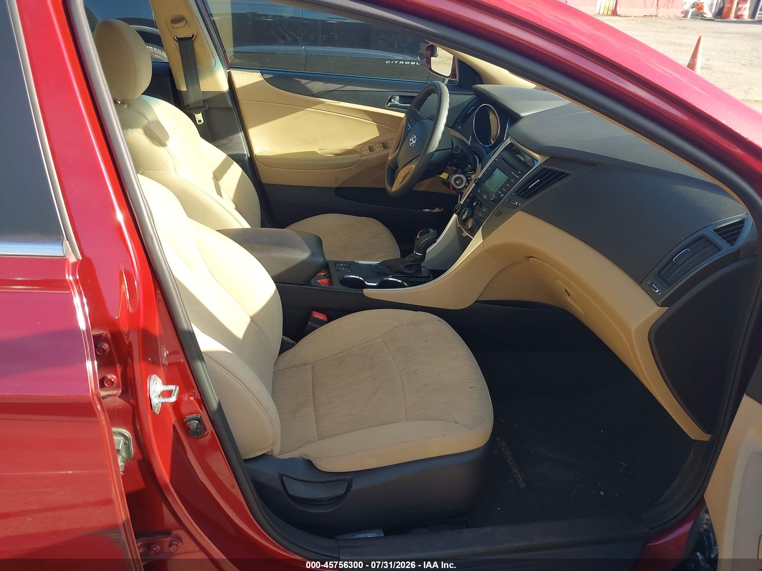 2014 Hyundai Sonata Gls Красный vin: 5NPEB4AC2EH918472