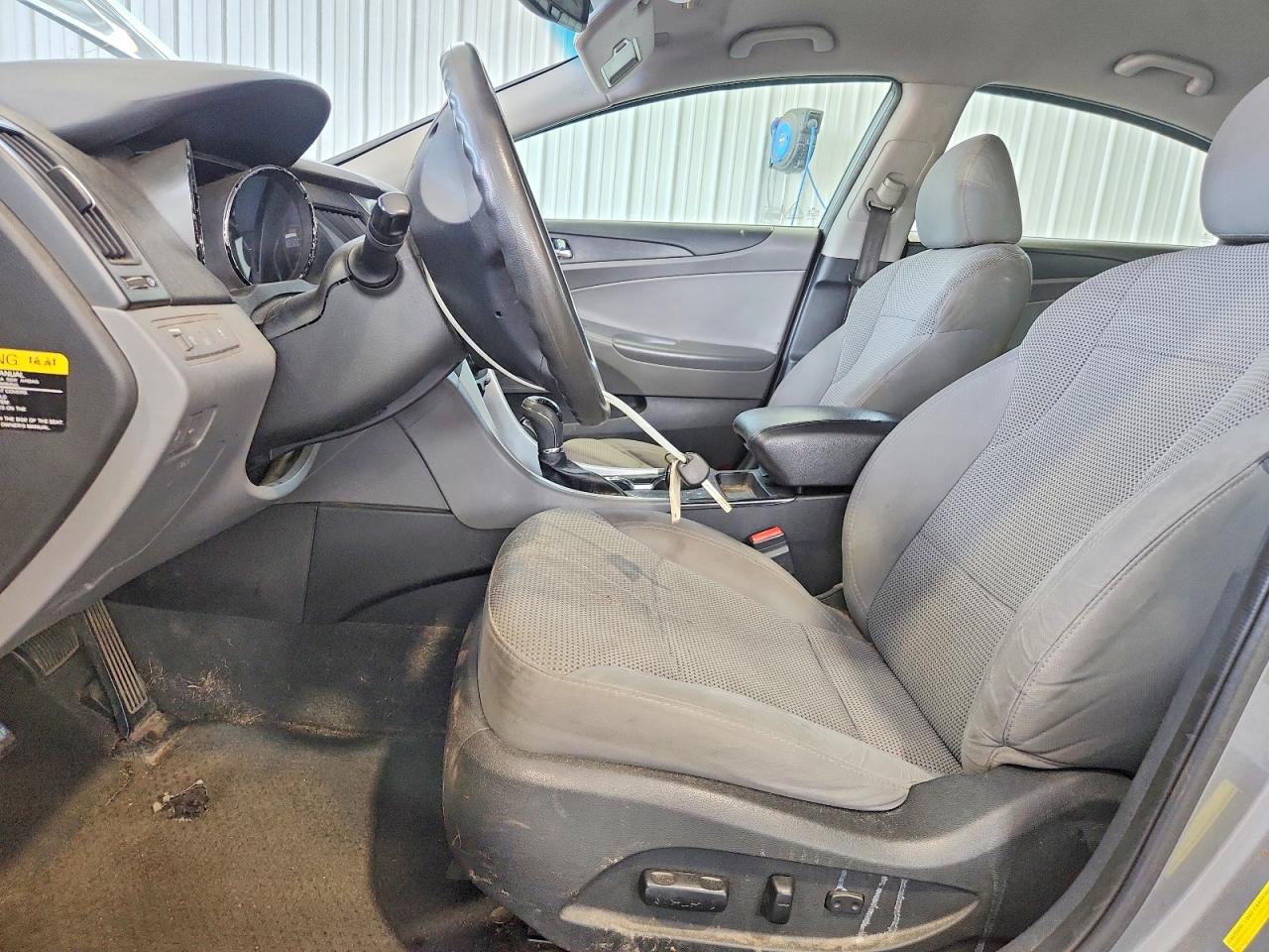 2014 Hyundai Sonata Gls Серый vin: 5NPEB4AC2EH921193