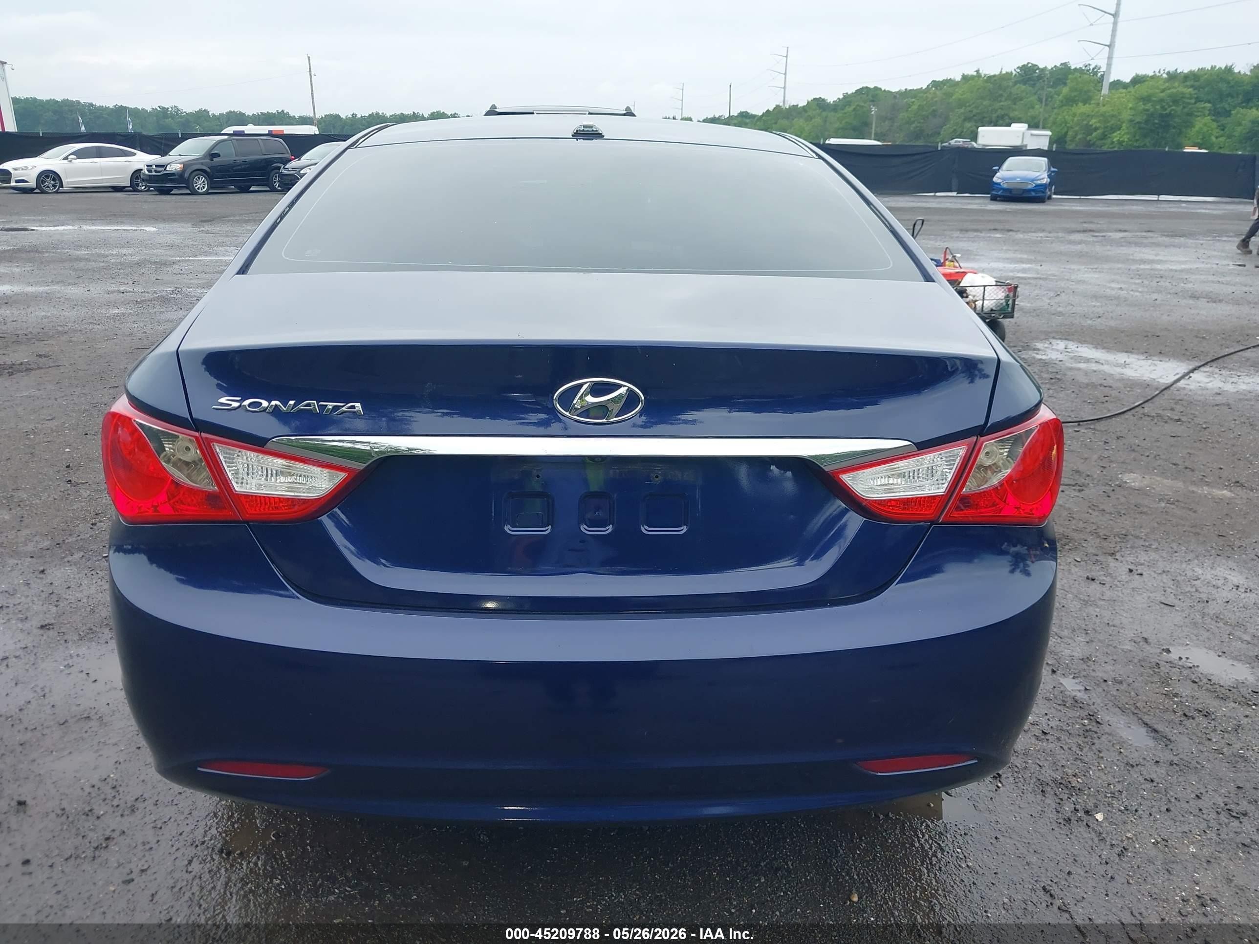 2014 Hyundai Sonata Gls Blue vin: 5NPEB4AC2EH926345