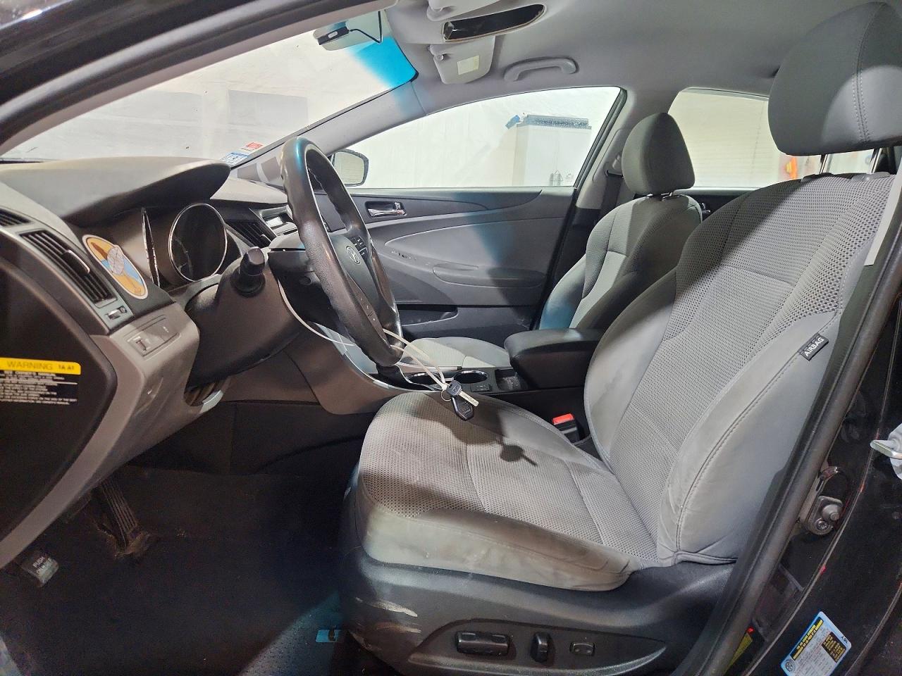 2014 Hyundai Sonata Gls Black vin: 5NPEB4AC2EH935580