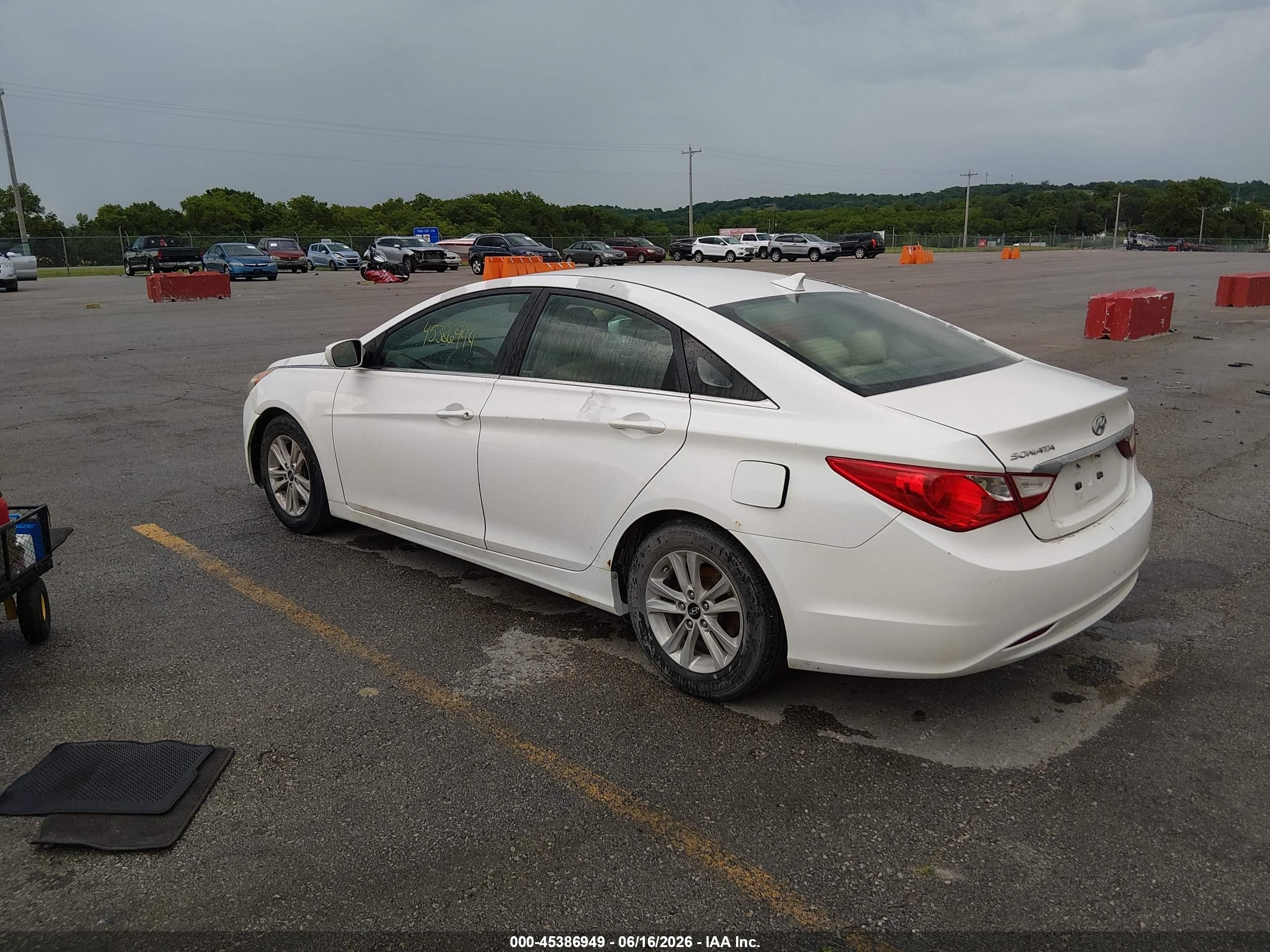 2011 Hyundai Sonata Gls White vin: 5NPEB4AC3BH006297