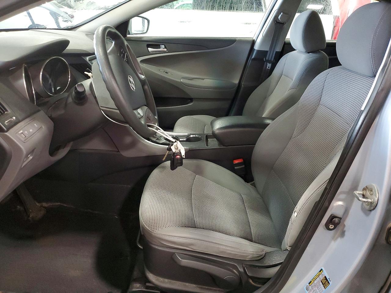 2011 Hyundai Sonata Gls Silver vin: 5NPEB4AC3BH173825