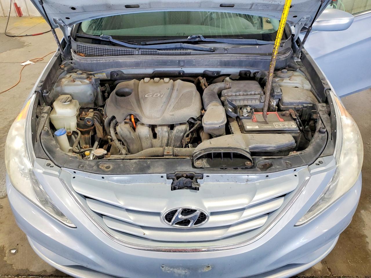 2011 Hyundai Sonata Gls Silver vin: 5NPEB4AC3BH173825
