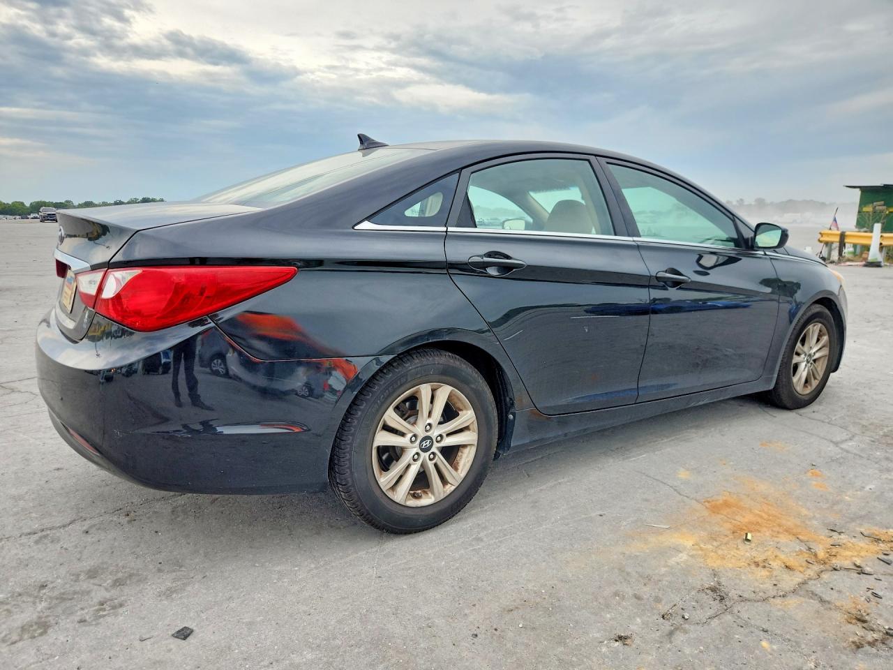 2011 Hyundai Sonata Gls Черный vin: 5NPEB4AC3BH186008