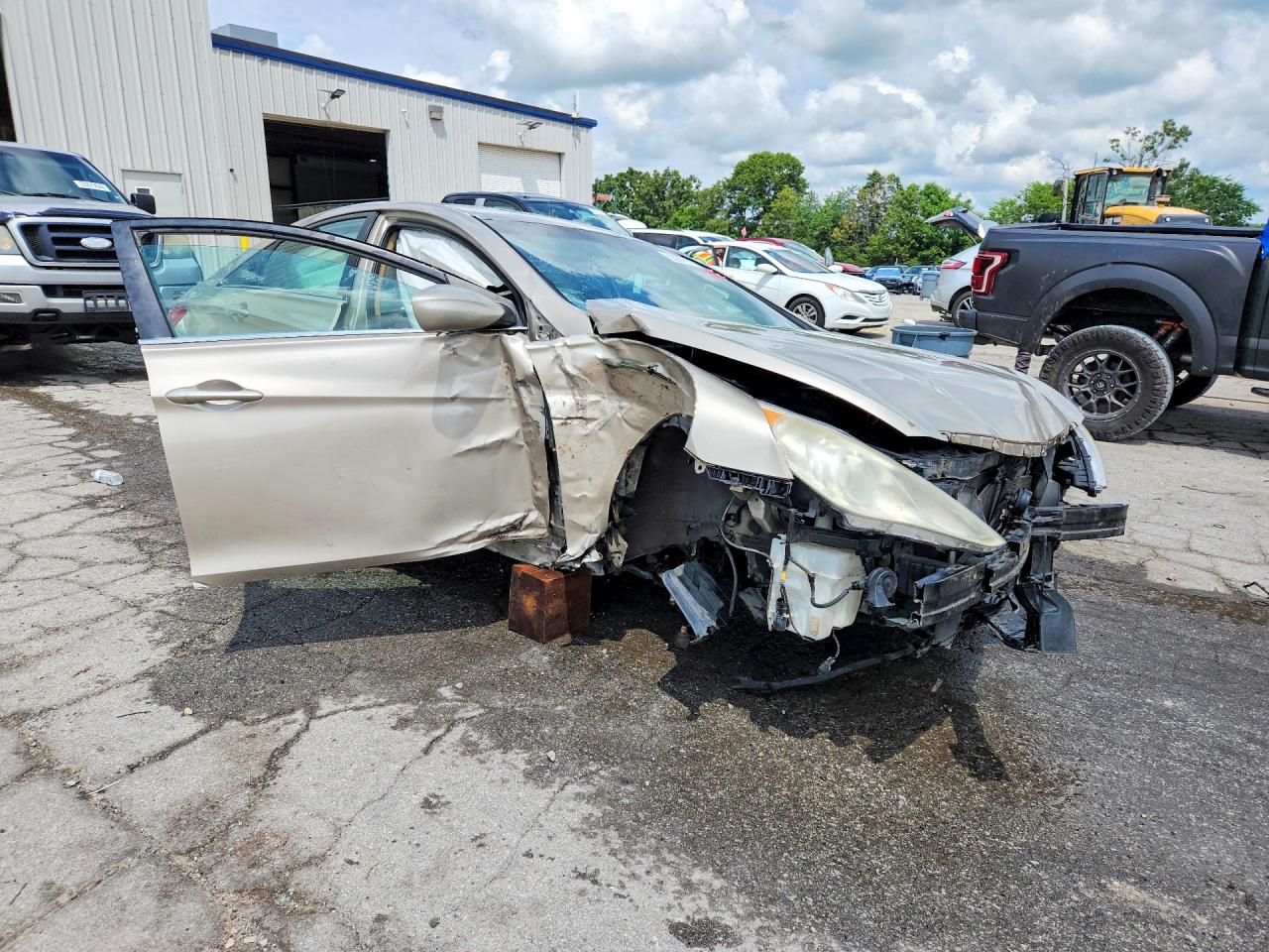 2012 Hyundai Sonata Gls Beige vin: 5NPEB4AC3CH326382