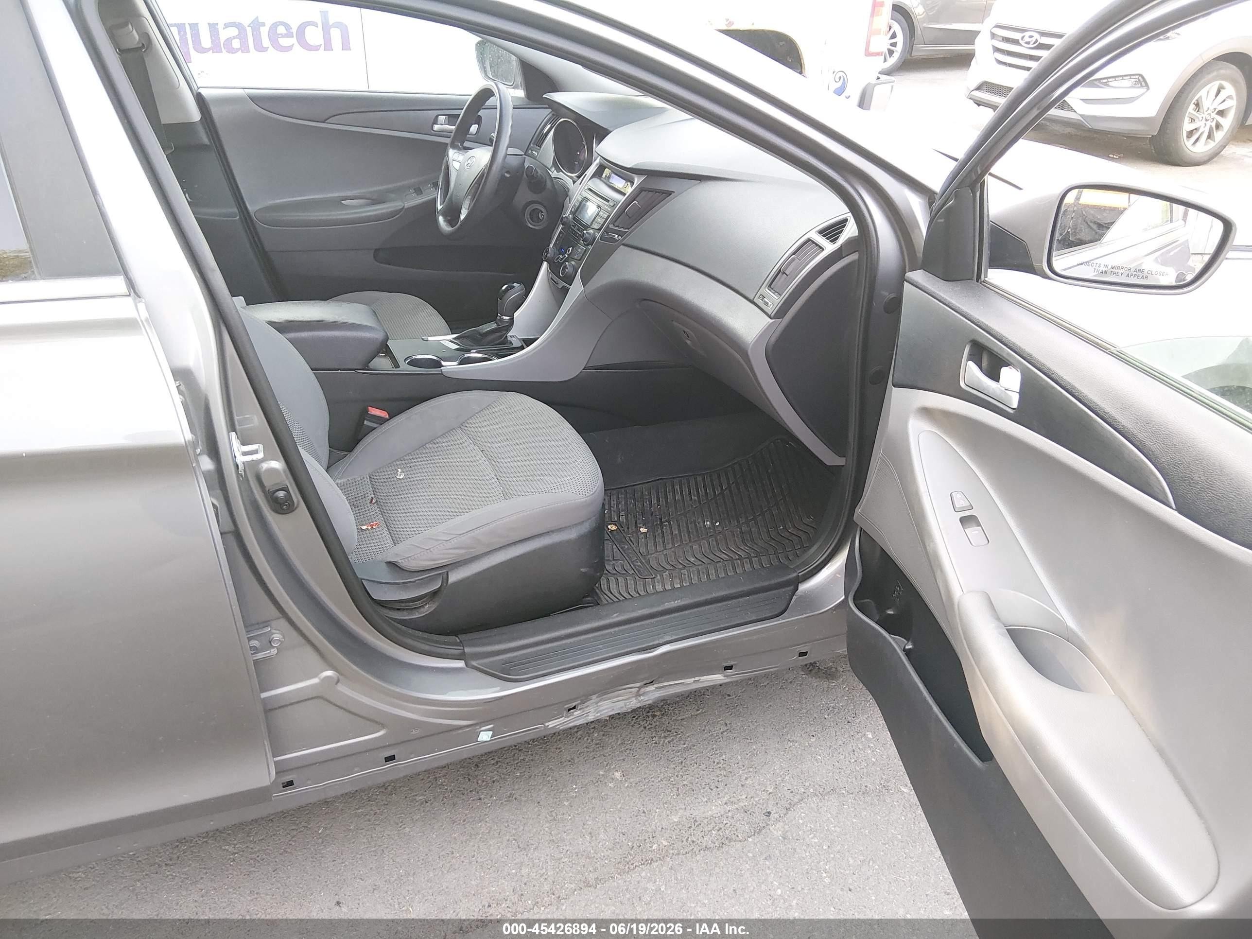 2012 Hyundai Sonata Gls Серый vin: 5NPEB4AC3CH374464