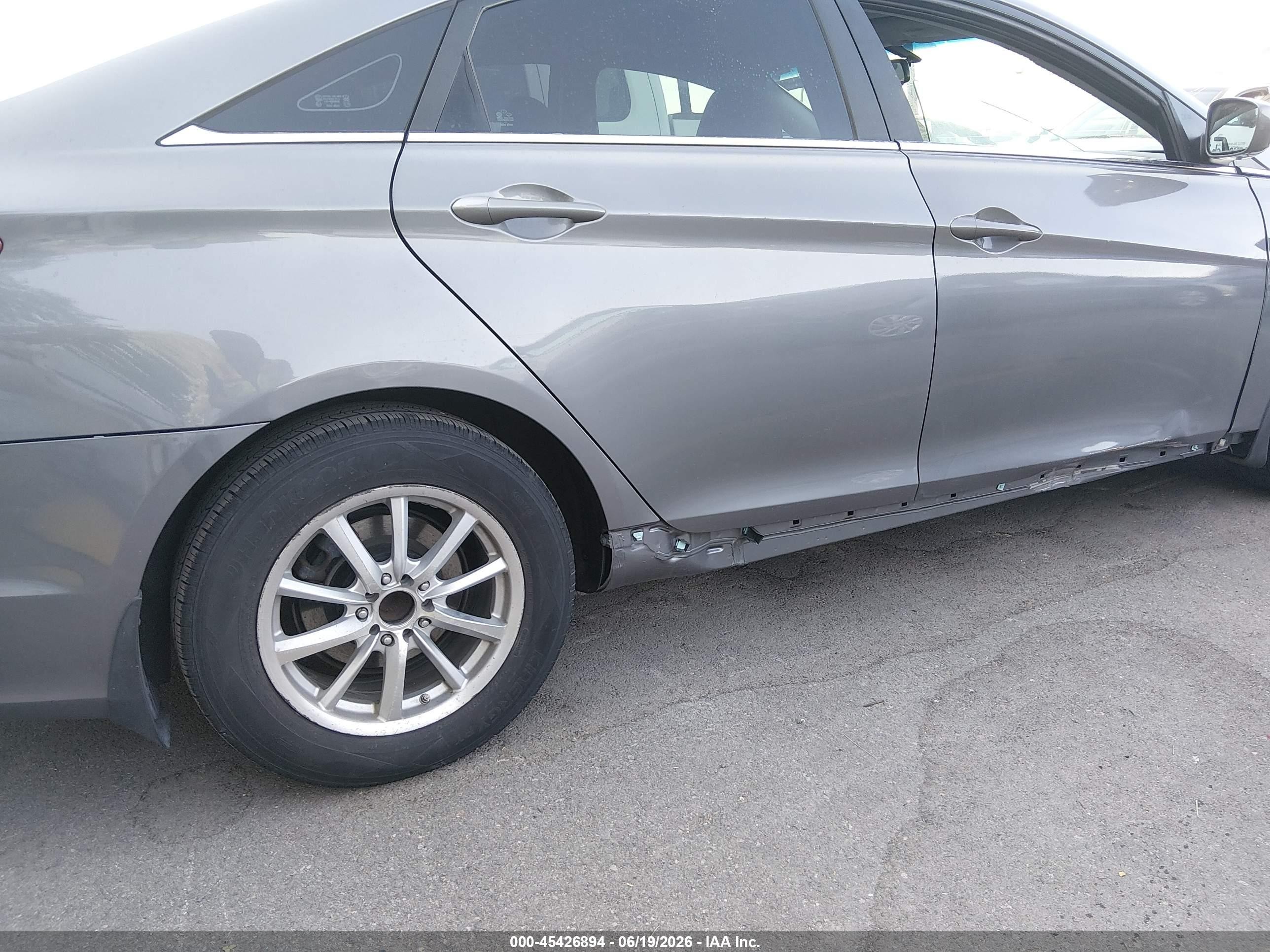 2012 Hyundai Sonata Gls Серый vin: 5NPEB4AC3CH374464