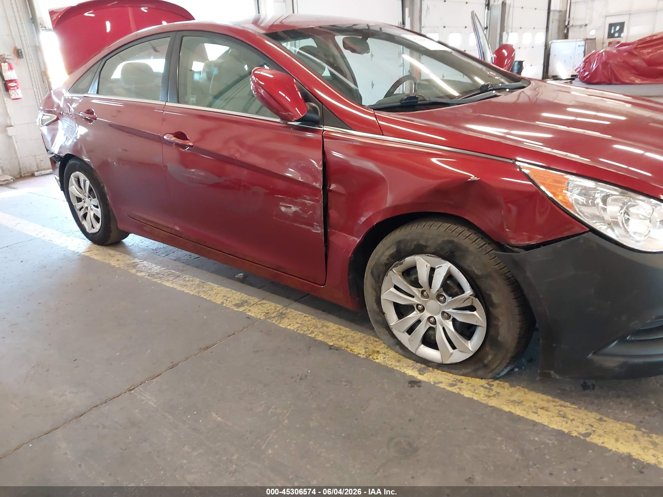 2012 Hyundai Sonata Gls Maroon vin: 5NPEB4AC3CH407883