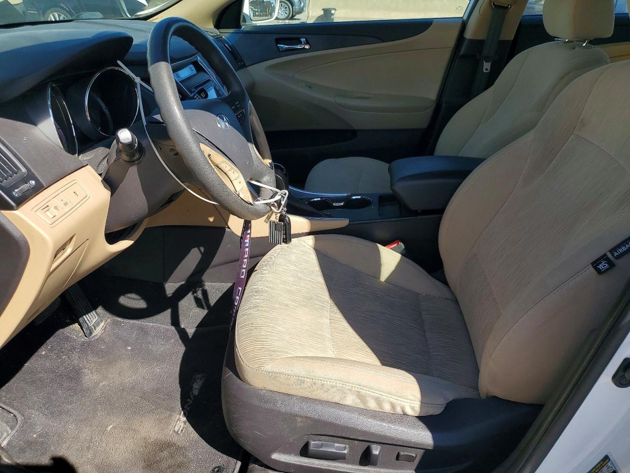 2012 Hyundai Sonata Gls White vin: 5NPEB4AC3CH411089