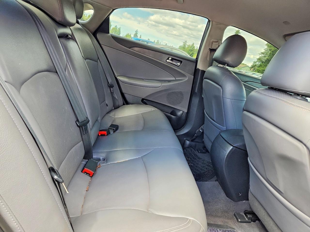 2012 Hyundai Sonata Gls Blue vin: 5NPEB4AC3CH467503