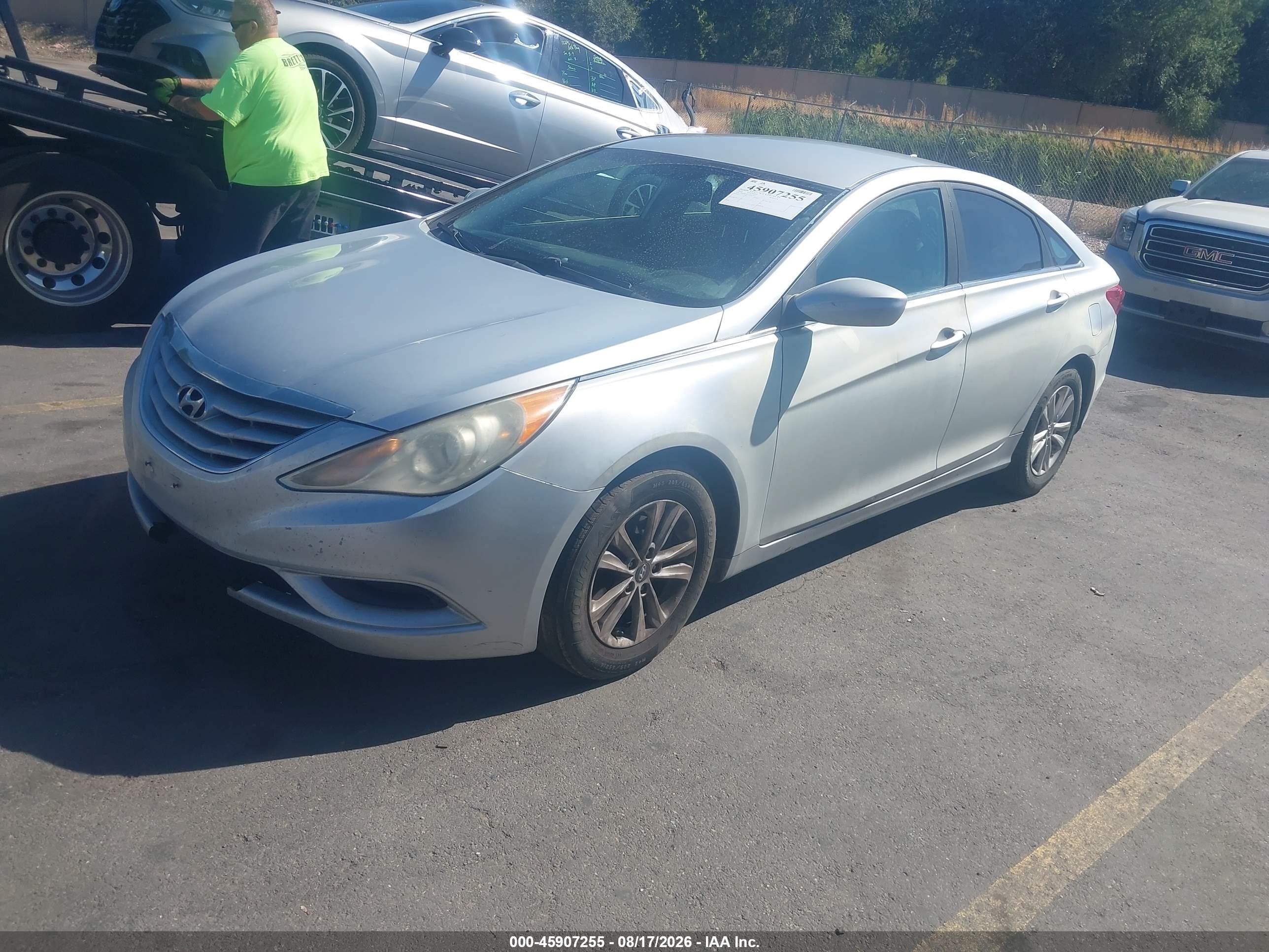 2012 Hyundai Sonata Gls Silver vin: 5NPEB4AC3CH477075