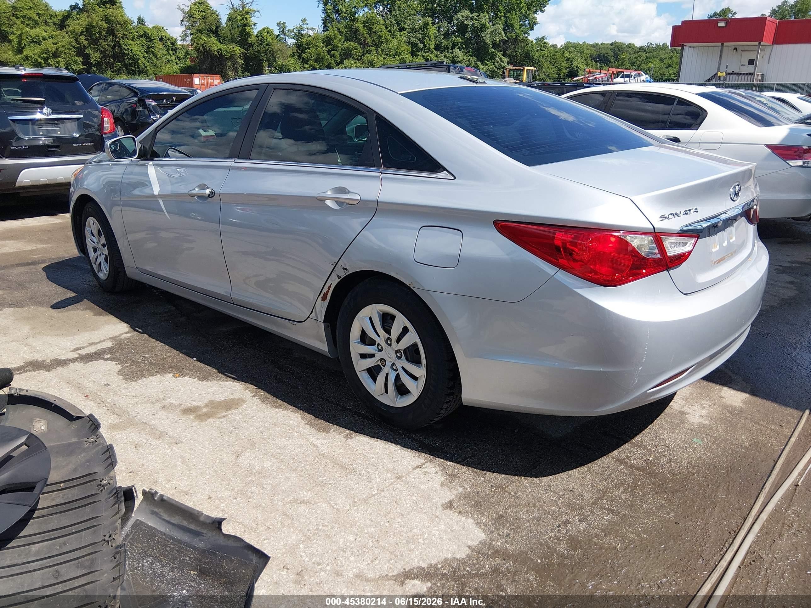 2012 Hyundai Sonata Gls Silver vin: 5NPEB4AC3CH484351