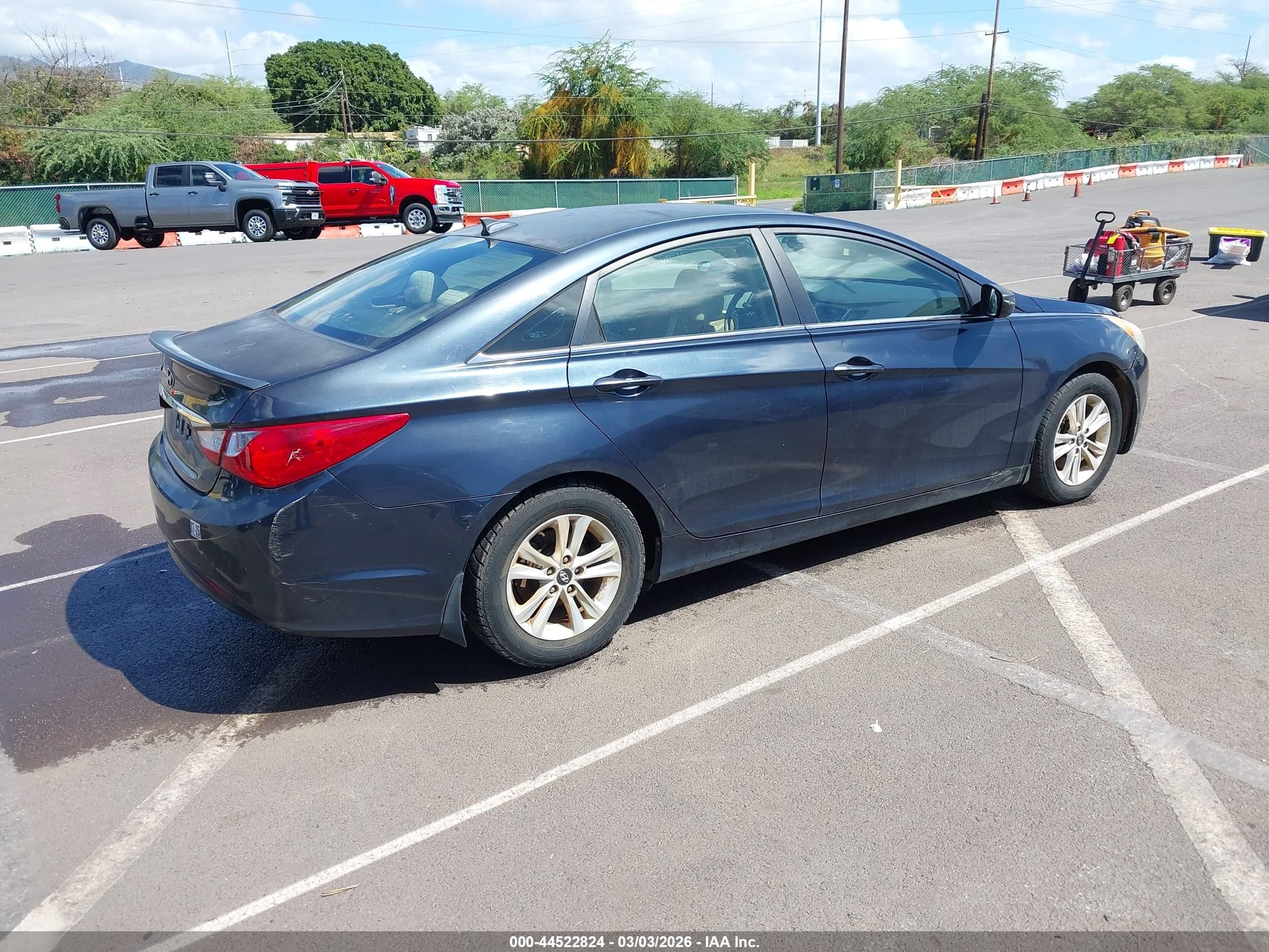 2013 Hyundai Sonata Gls Серый vin: 5NPEB4AC3DH600987