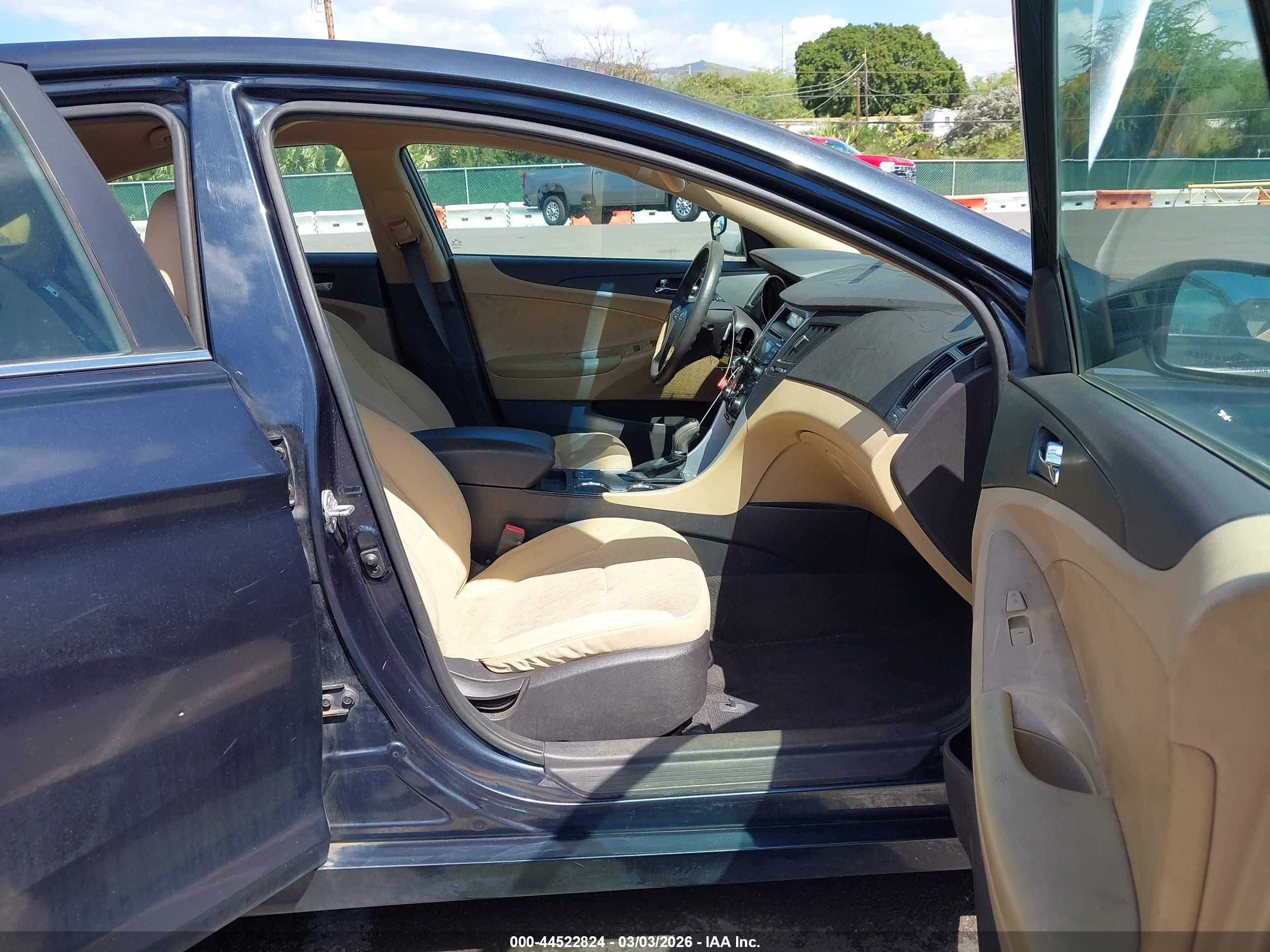 2013 Hyundai Sonata Gls Серый vin: 5NPEB4AC3DH600987