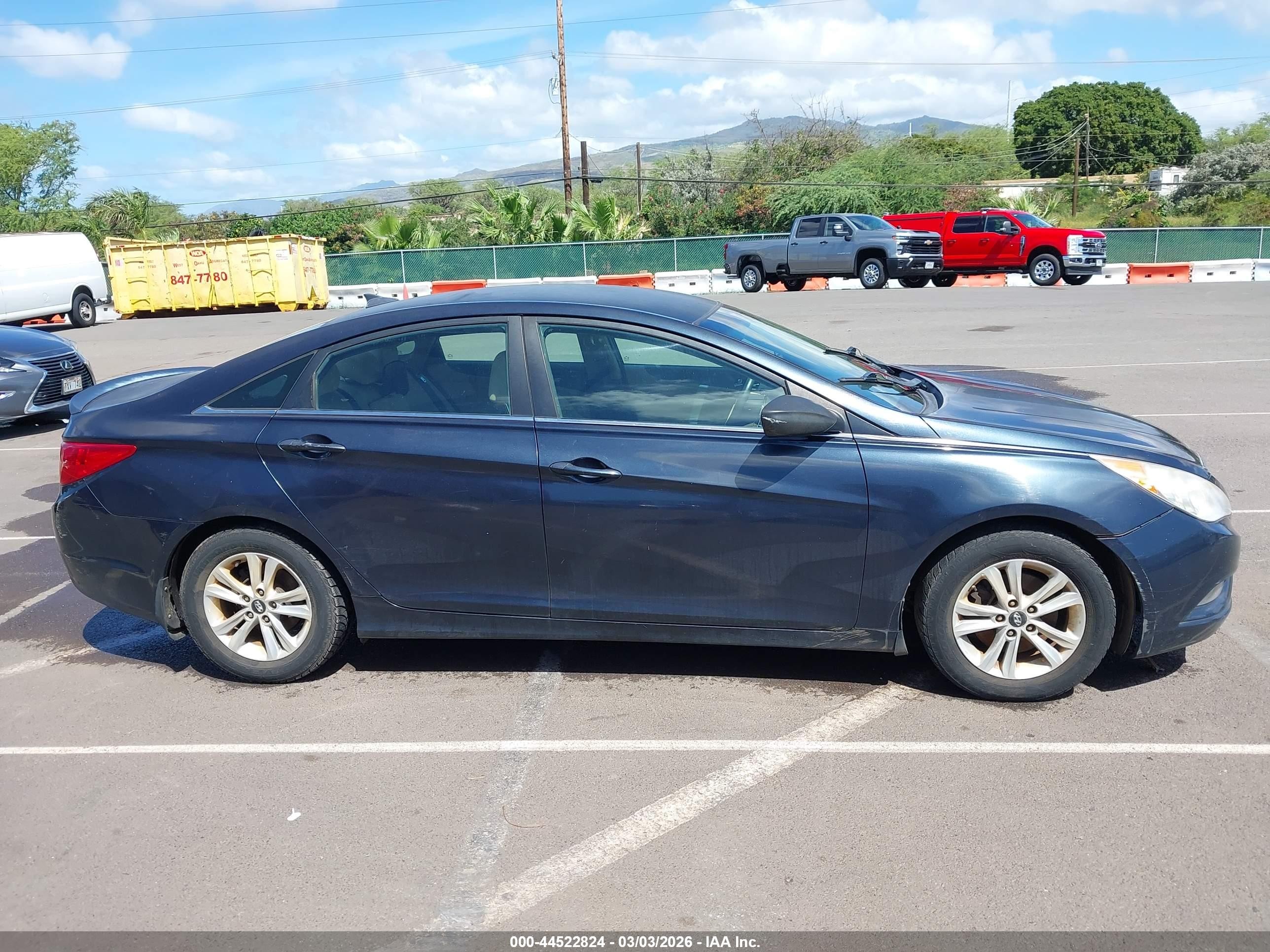 2013 Hyundai Sonata Gls Серый vin: 5NPEB4AC3DH600987