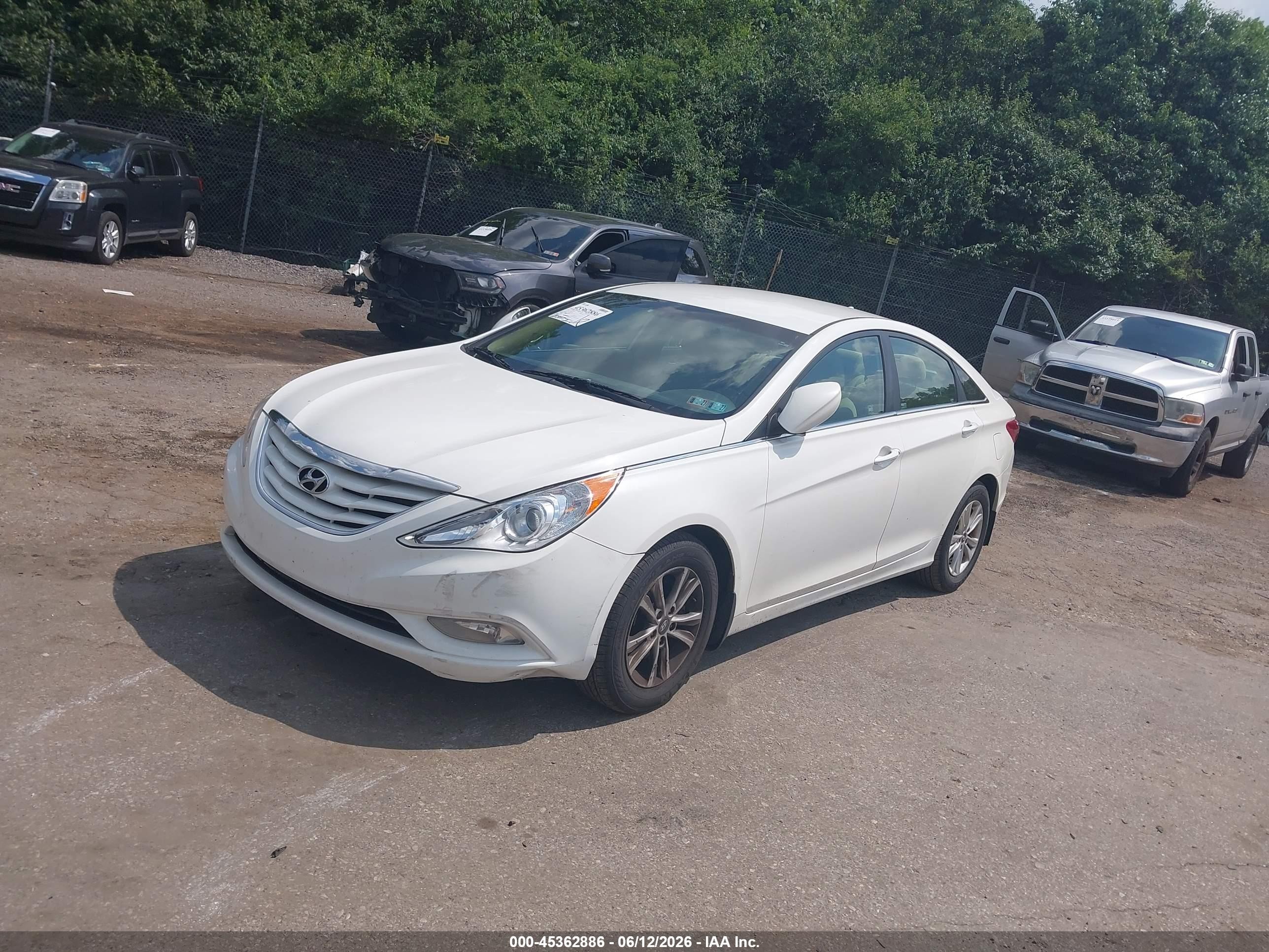 2013 Hyundai Sonata Gls White vin: 5NPEB4AC3DH635030