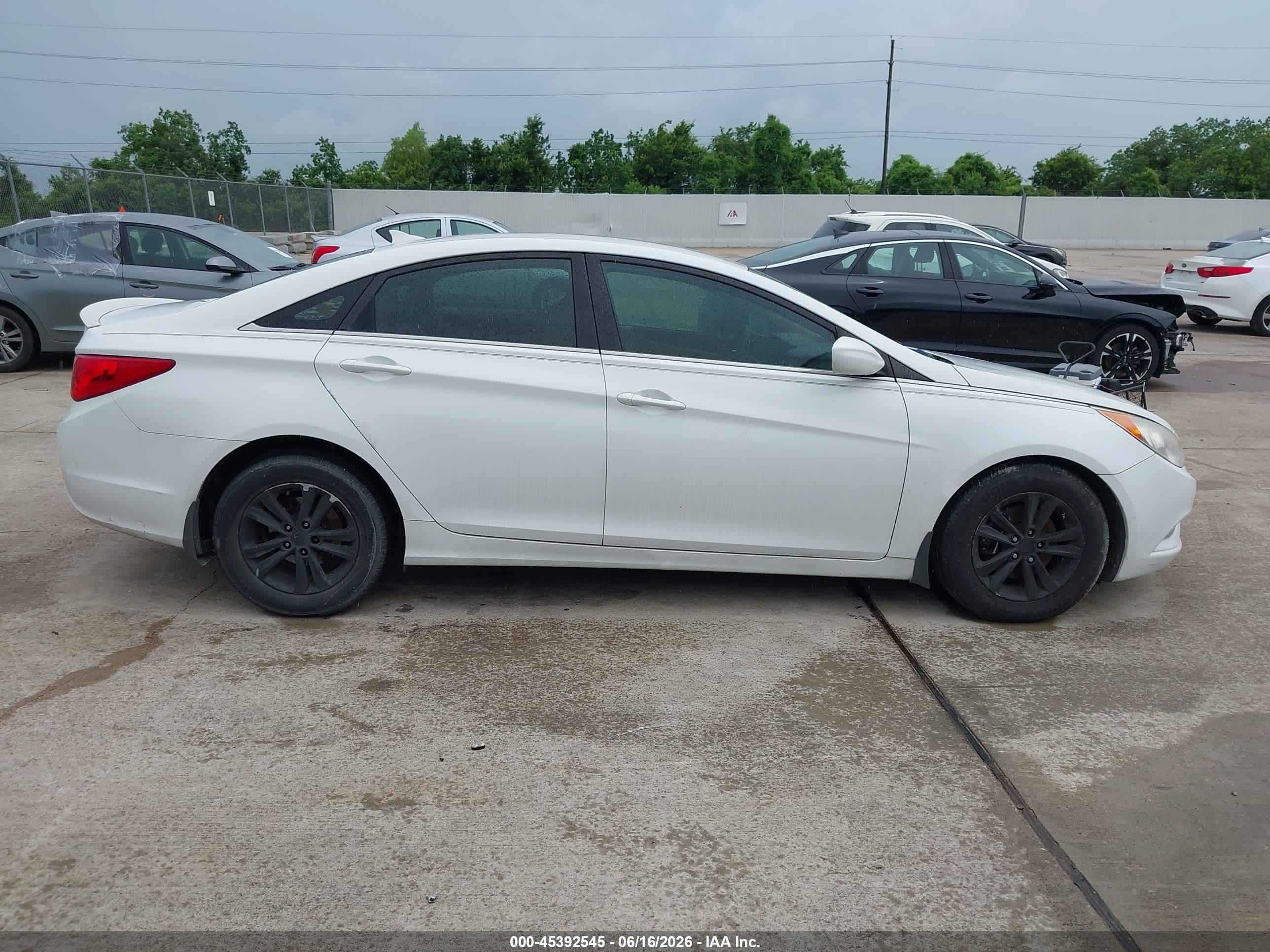 2013 Hyundai Sonata Gls White vin: 5NPEB4AC3DH646173