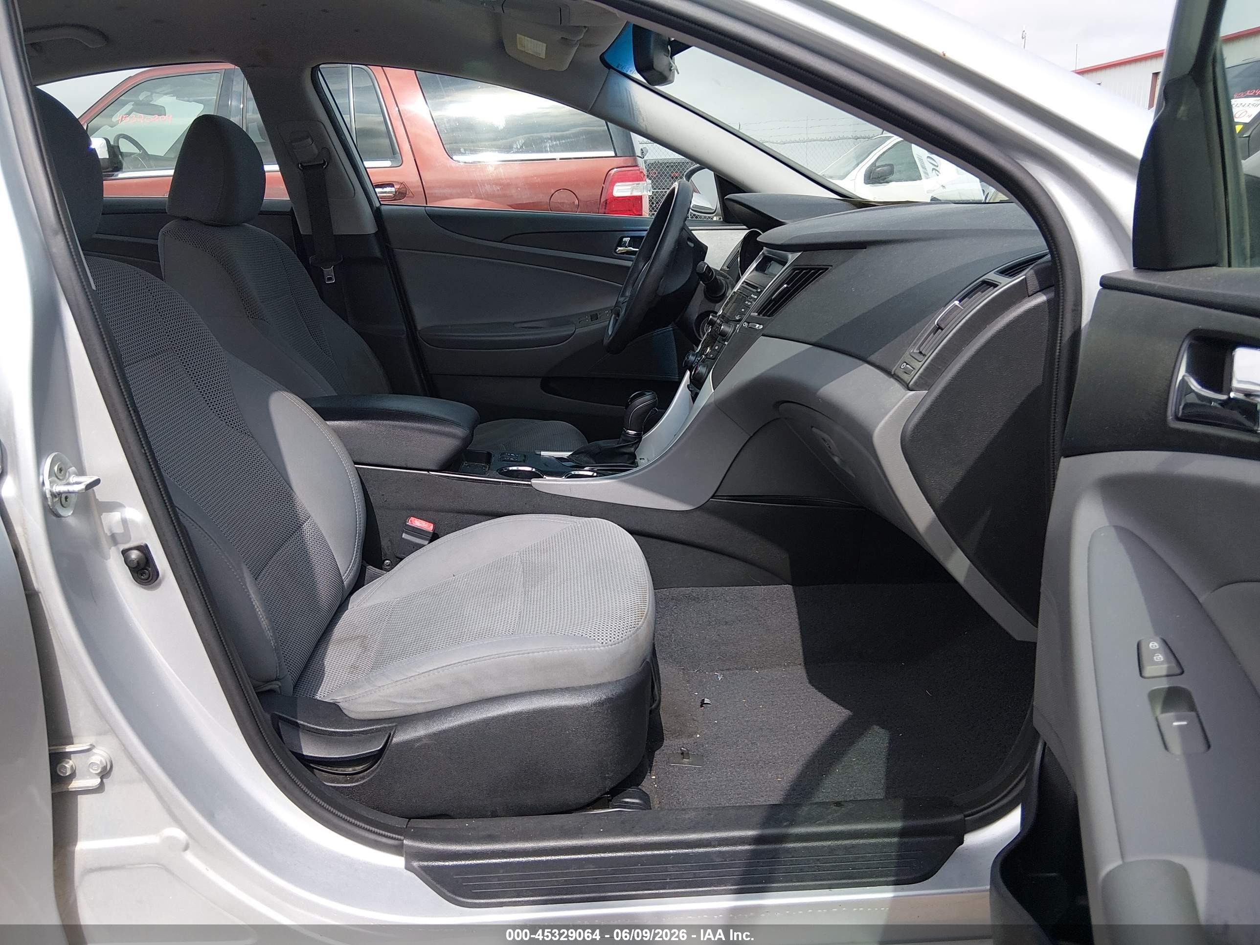 2013 Hyundai Sonata Gls Silver vin: 5NPEB4AC3DH723348